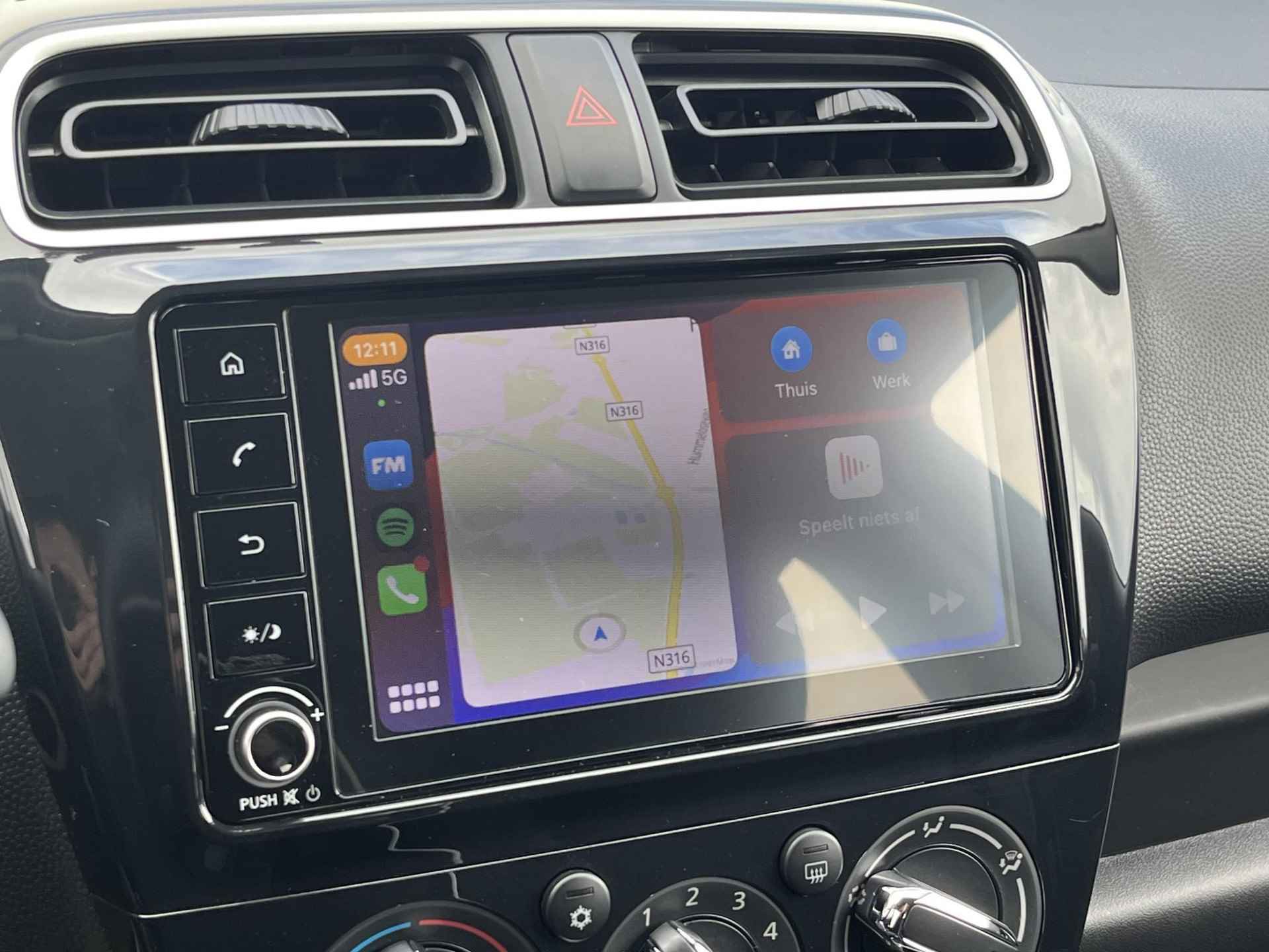 Mitsubishi Space Star 1.2 71PK Dynamic / Apple carplay & Android auto / Achteruitrijcamera / Stoelverwarming / Cruise control - 4/45