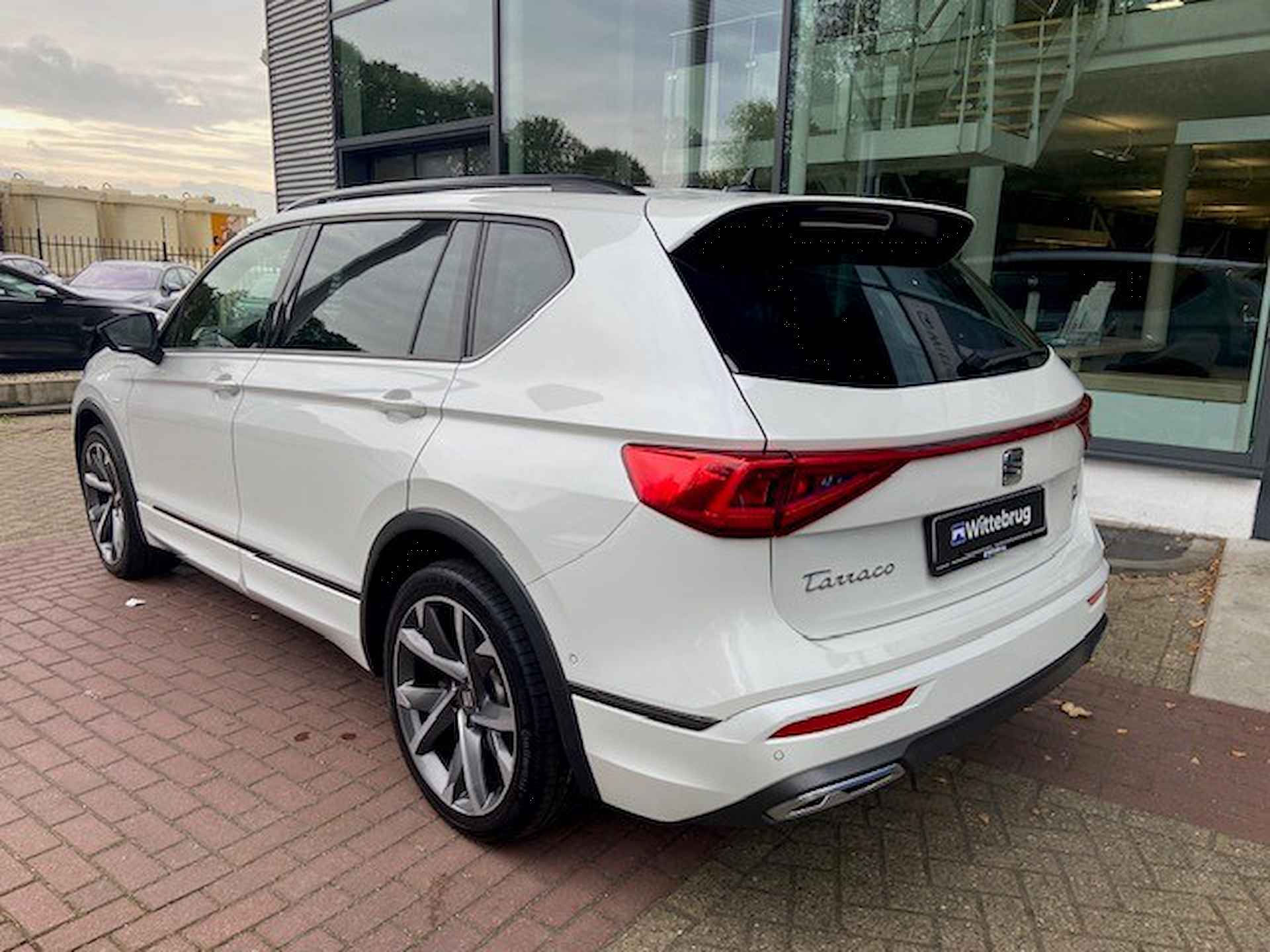 SEAT Tarraco 1.4 TSI e-Hybrid 245pk DSG PHEV FR / Digitale Cockpit / Elektrische Trekhaak / 360 Camera / 20" LMV / Elektrische Achterklep met Virtual Pedal - 10/24