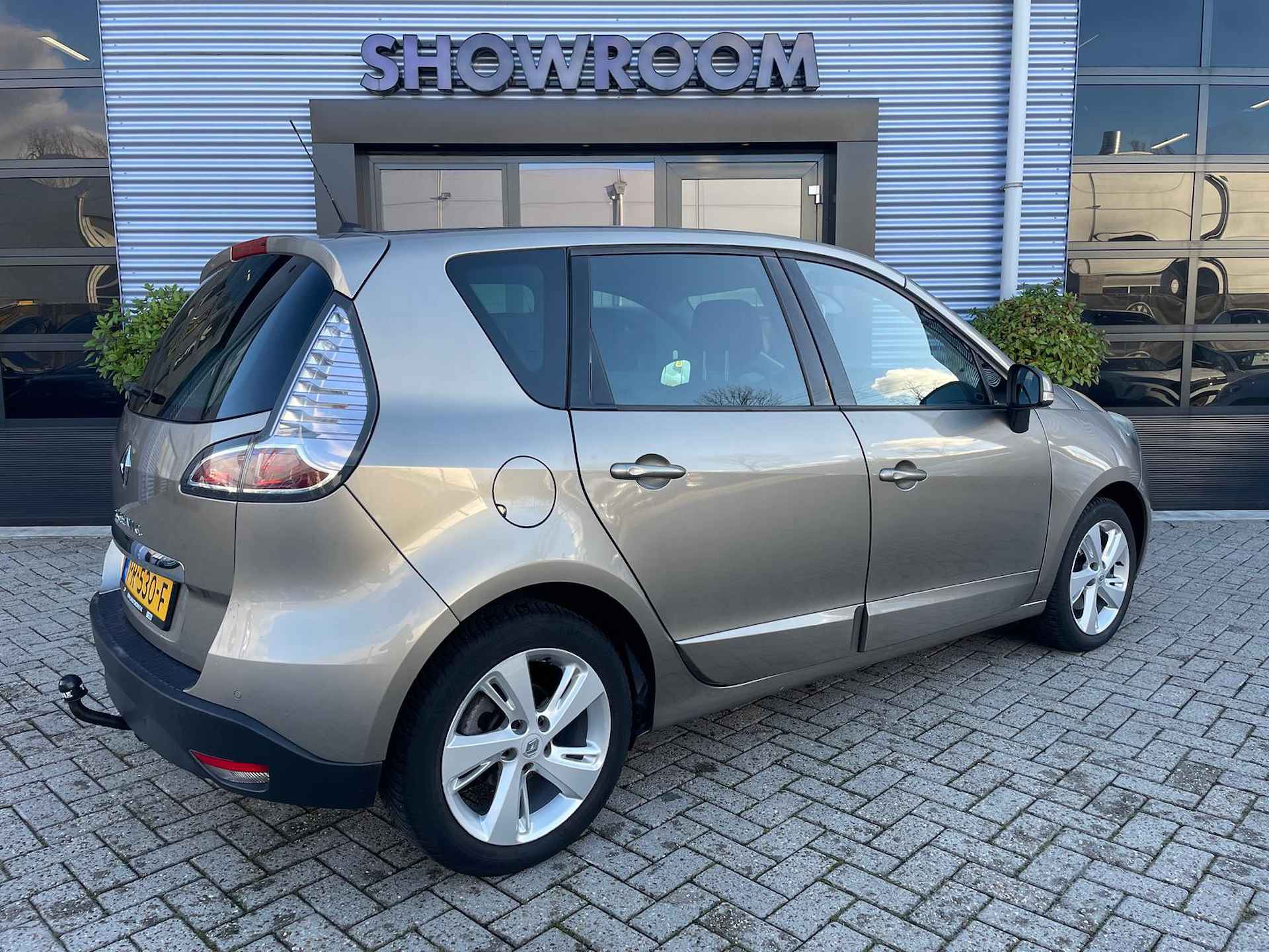 Renault Scénic 2.0 Bose Automaat|Navi|Cruise|Trekhaak|Stoelverwarming - 11/26