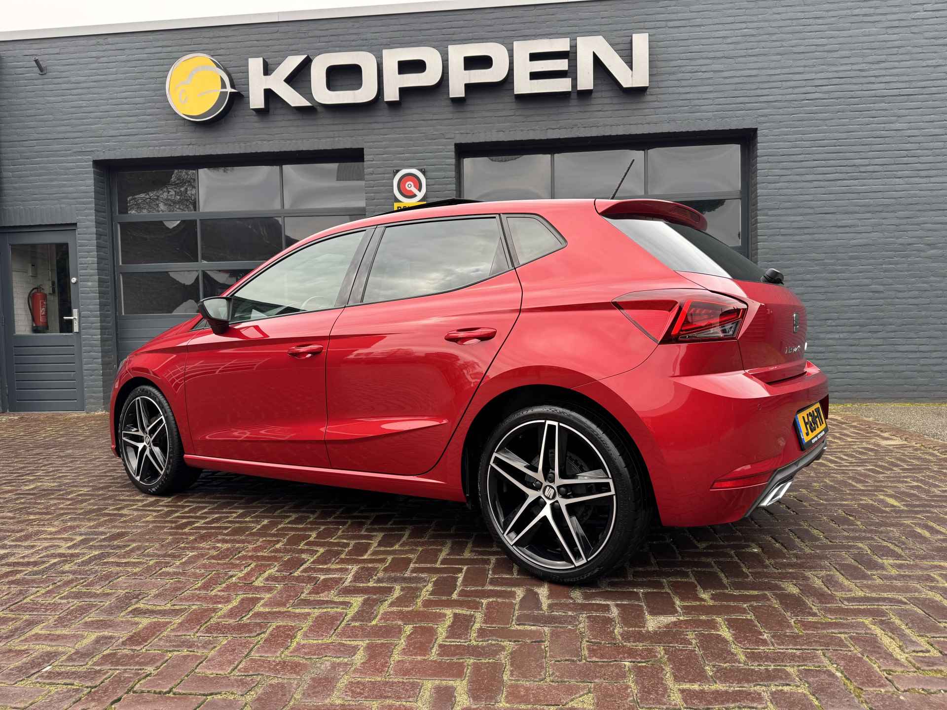 SEAT Ibiza 1.0 TSI FR Business Intense - 4/31