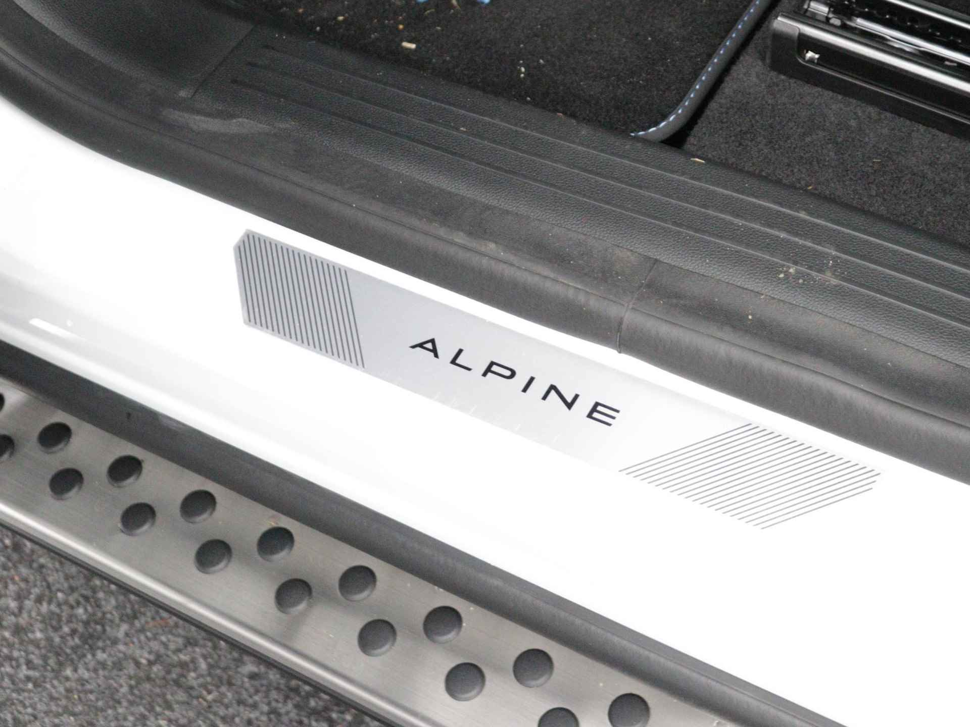 Renault Espace E-Tech Hybrid 200 esprit Alpine 7p. - 55/61