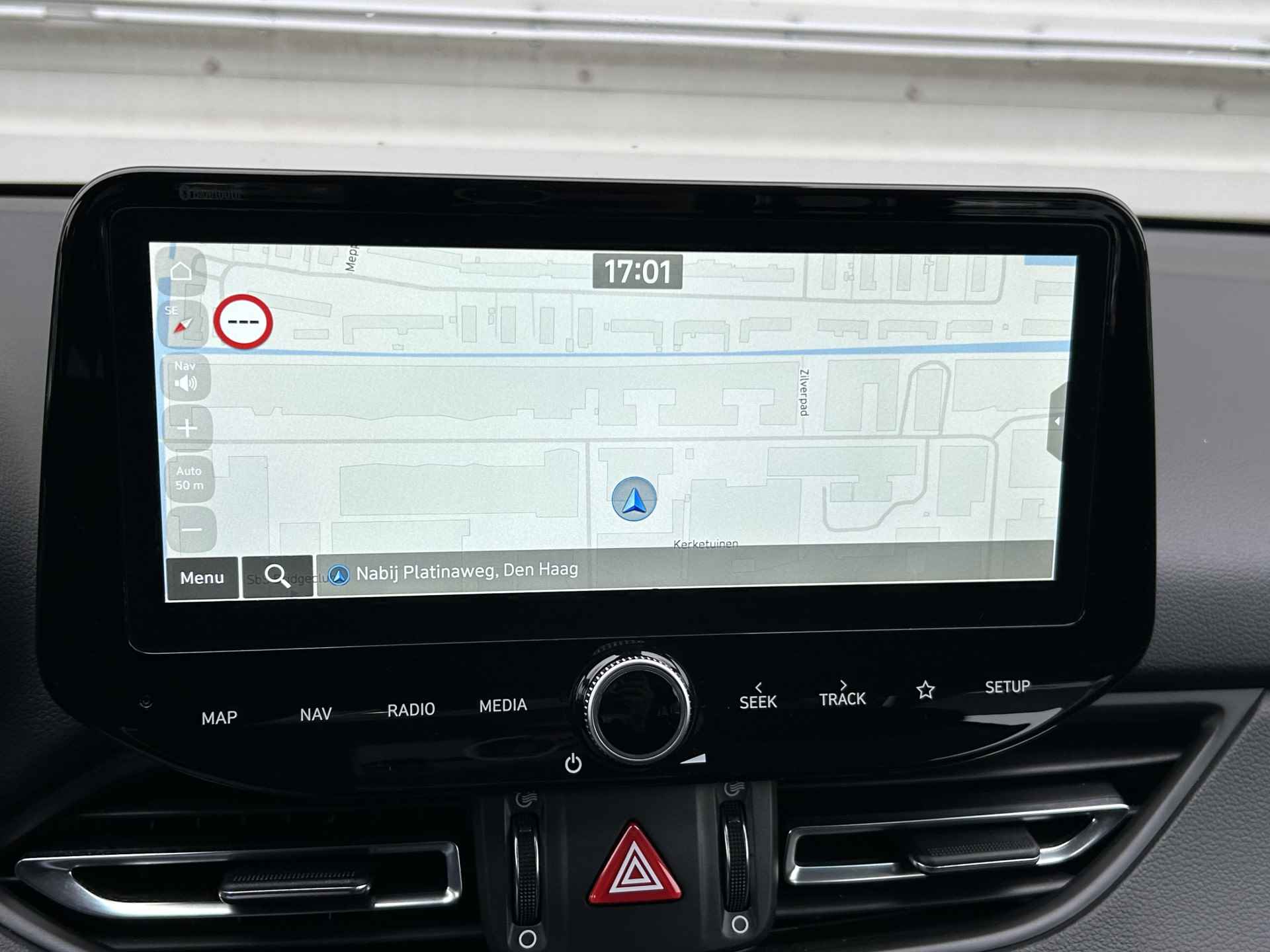 Hyundai i30 Wagon 1.0 T-GDi MHEV Comfort Smart | Navigatie | Camera | Climate Control | Lichtmetalen Velgen | - 12/42
