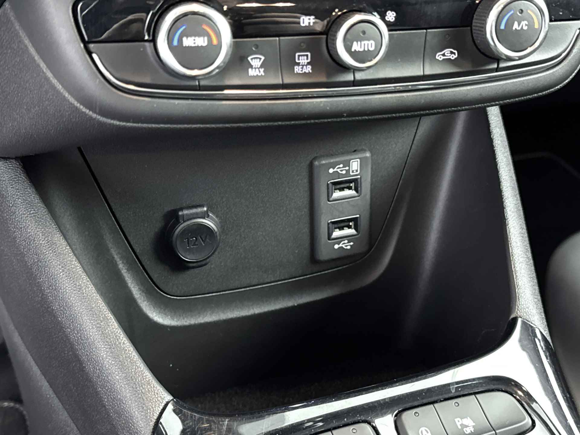 Opel Crossland X 1.2 Turbo Innovation | Navigatie | Trekhaak | Apple Carplay/Android Auto | - 34/41