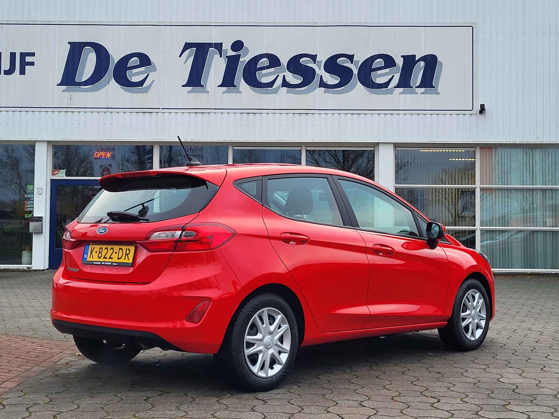 Ford Fiesta 1.0 EcoB. 95 PK Connected, Navi, Cruise, Carplay, Rijklaar met beurt & garantie! - 4/34