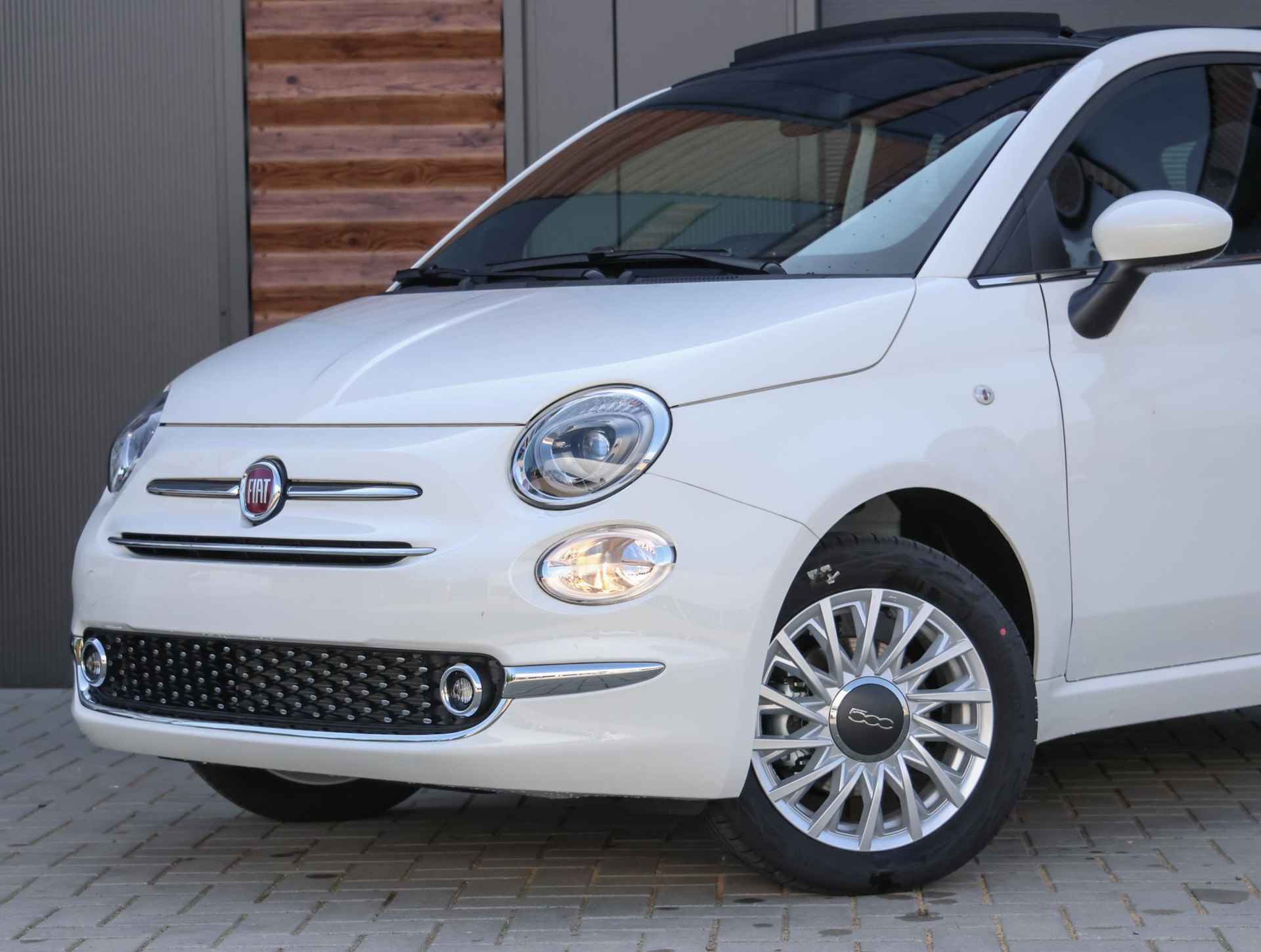 Fiat 500 C 69pk Hybrid Dolcevita Finale (Direct rijden!!/Climate/AppleCarPlay/15"LMV Velg/7"scherm!!) - 33/39