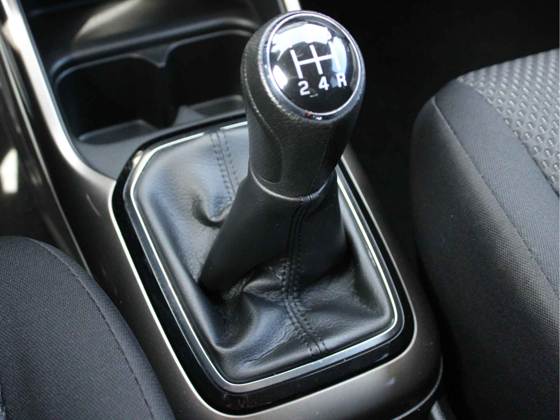 Suzuki Ignis 1.2 Select Navigatie I Airconditioning I Stoelverwarming I Parkeercamera I BOVAG garantie - 18/39