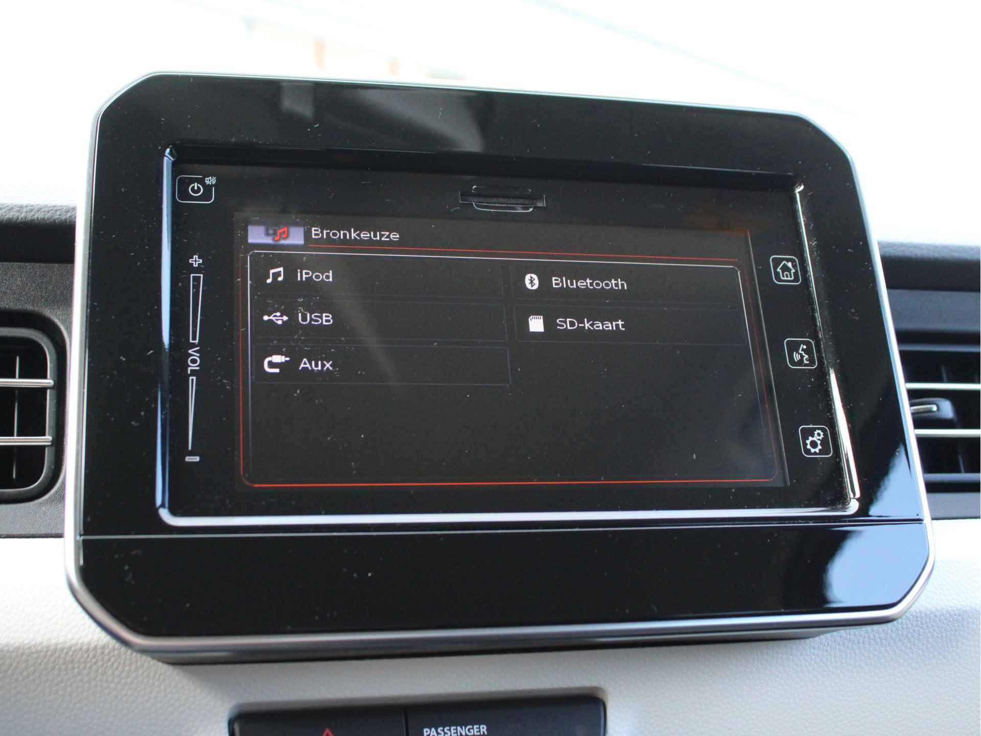 Suzuki Ignis 1.2 Select Navigatie, Airco, Bluetooth, Achteruitrijcamera, DAB Radio, Stoelverwarming Voor - 26/39