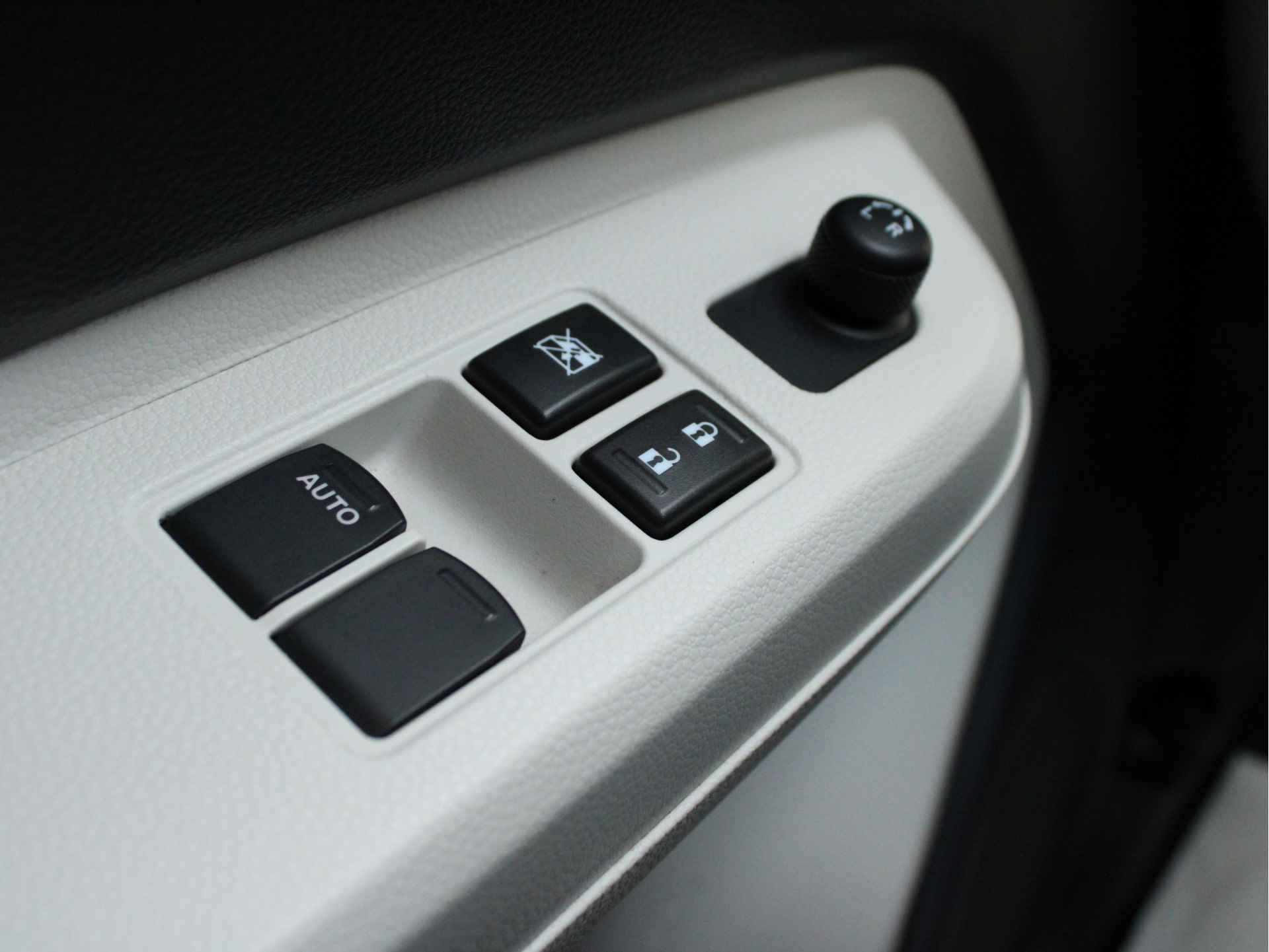 Suzuki Ignis 1.2 Select Navigatie I Airconditioning I Stoelverwarming I Parkeercamera I BOVAG garantie - 35/39