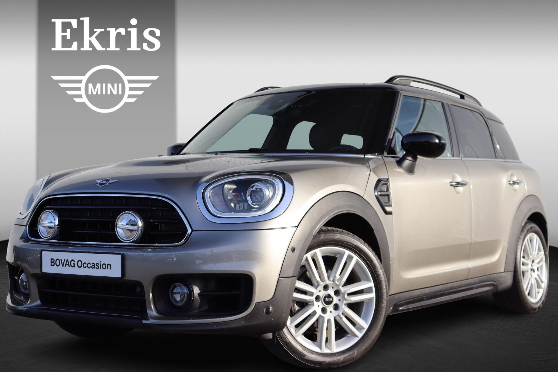 Mini Mini Countryman 1.5 Cooper Chili Trekhaak met afneembare kogel / Harman-Kardon / Panorama dak / Navigatie / Stoelverwarming / Lederen bekleding