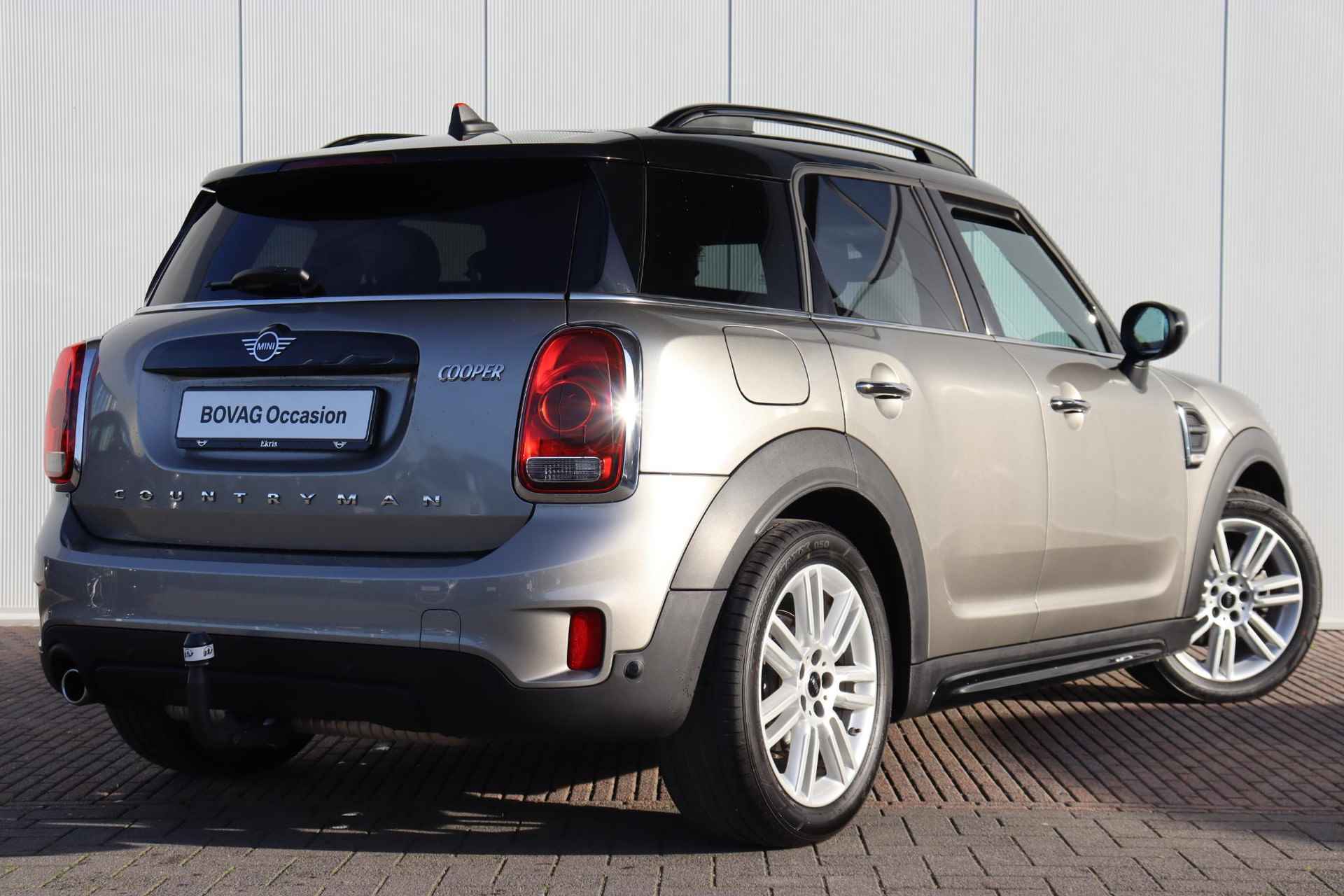 Mini Mini Countryman 1.5 Cooper Chili Trekhaak met afneembare kogel / Harman-Kardon / Panorama dak / Navigatie / Stoelverwarming / Lederen bekleding - 6/30