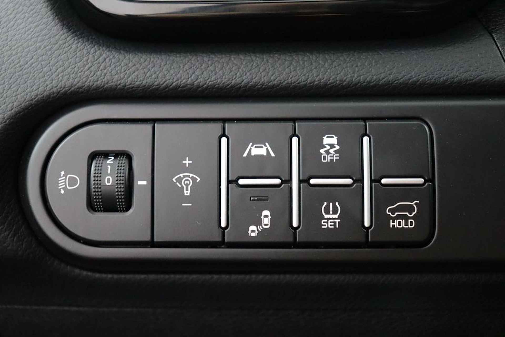 Kia Ceed Sportswagon 1.0 T-GDi DynamicPlusLine - Navigatie - LED Koplampen - Navigatie - Cruise Control - Climate Control - Stoel/Stuur Verwarming - Fabrieksgarantie Tot 2030 - 19/60