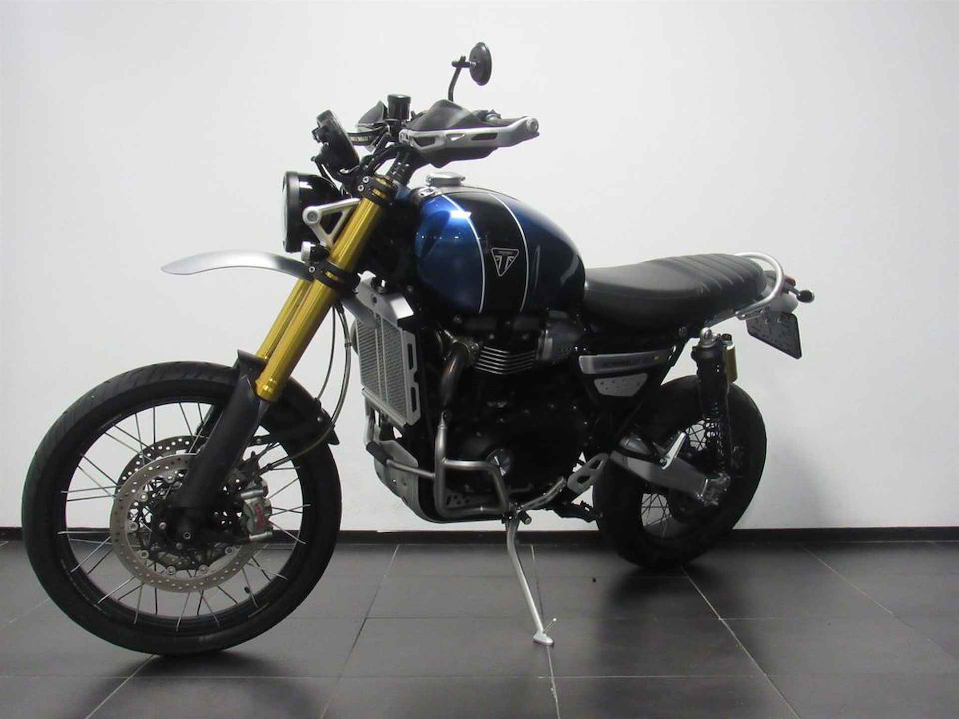 Triumph SCRAMBLER 1200 XE - 3/13