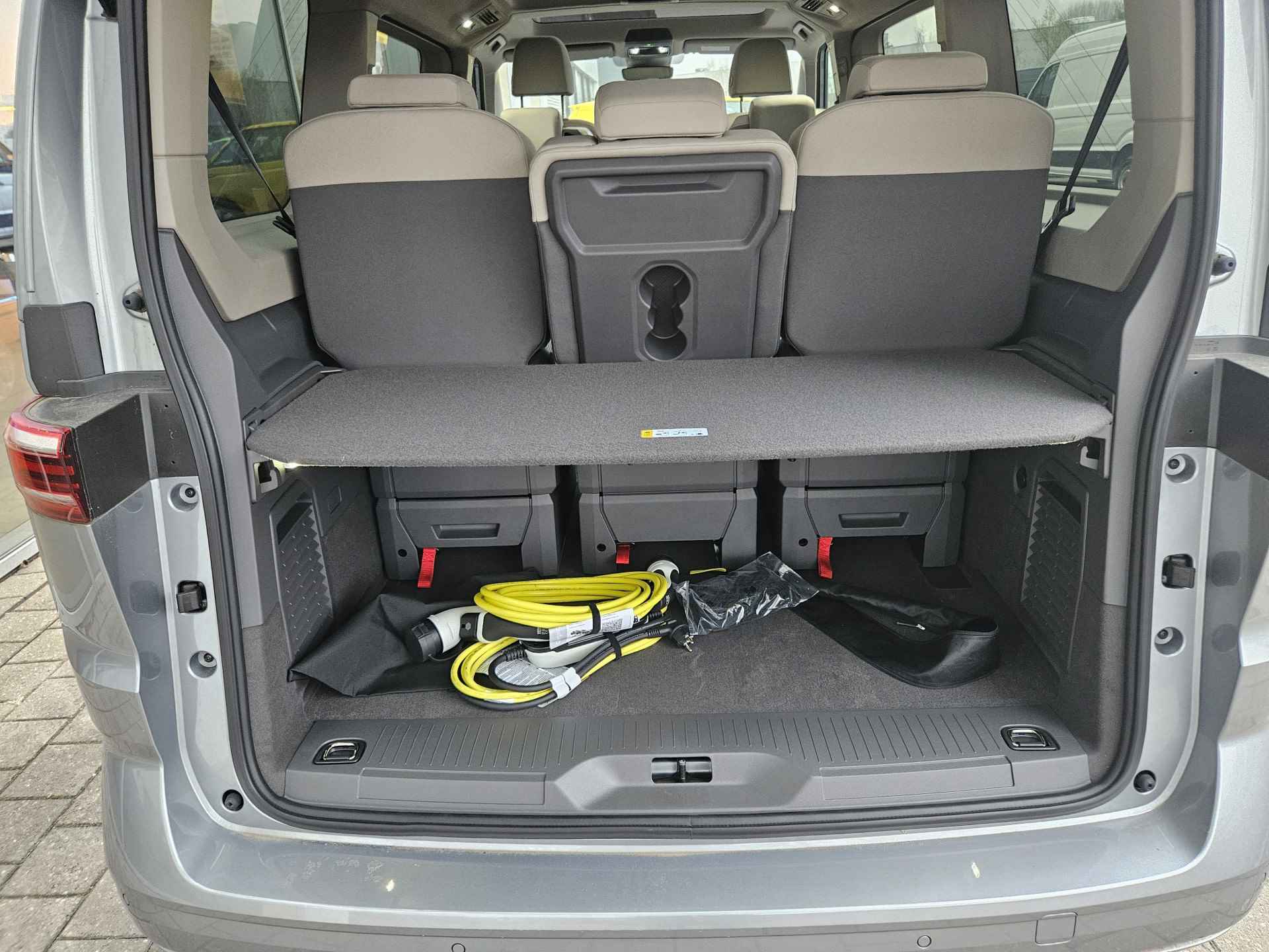 Volkswagen Multivan 1.4 eHybrid 218PK L2 Life | LED MATRIX | Pano | 7 zits - 10/26