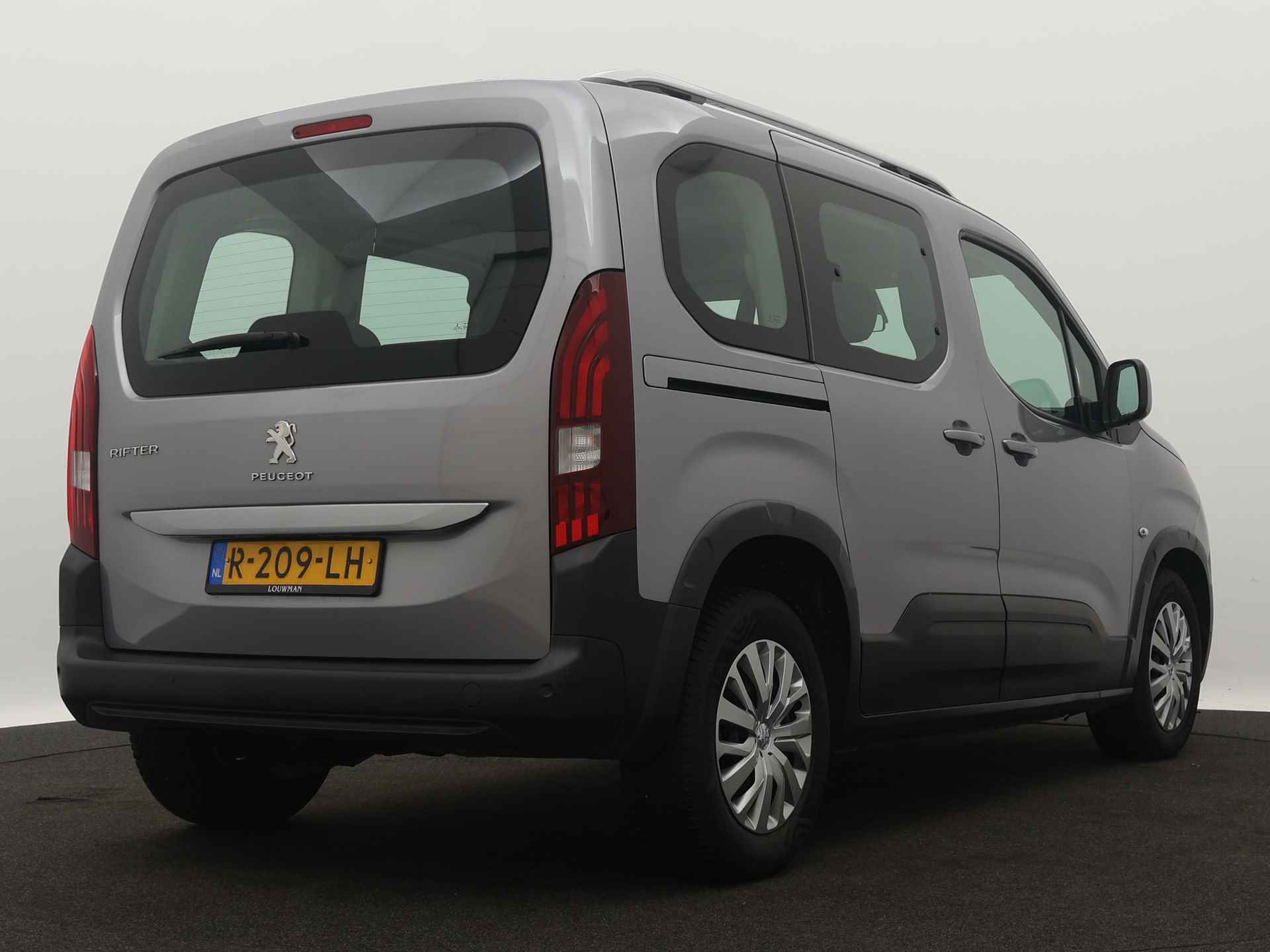 Peugeot Rifter 1.2 Puretech Active Limited | Stoelverwarming | Parkeersensoren | Airco | - 3/42