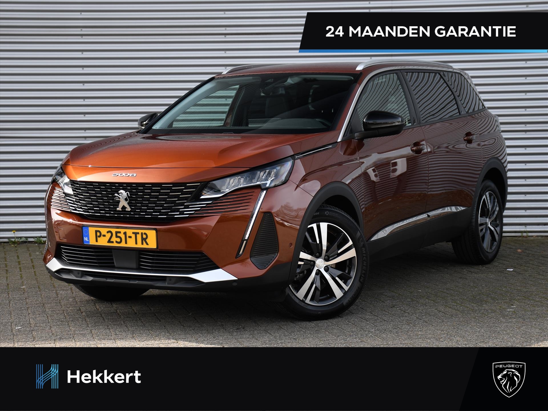 Peugeot 5008 Allure Pack Business 1.2 PureTech 130pk 7-Persoons Automaat NAVI | DODE HOEK | CRUISE | PDC + CAMERA | 18''LM | KEYLESS ENTRY bij viaBOVAG.nl