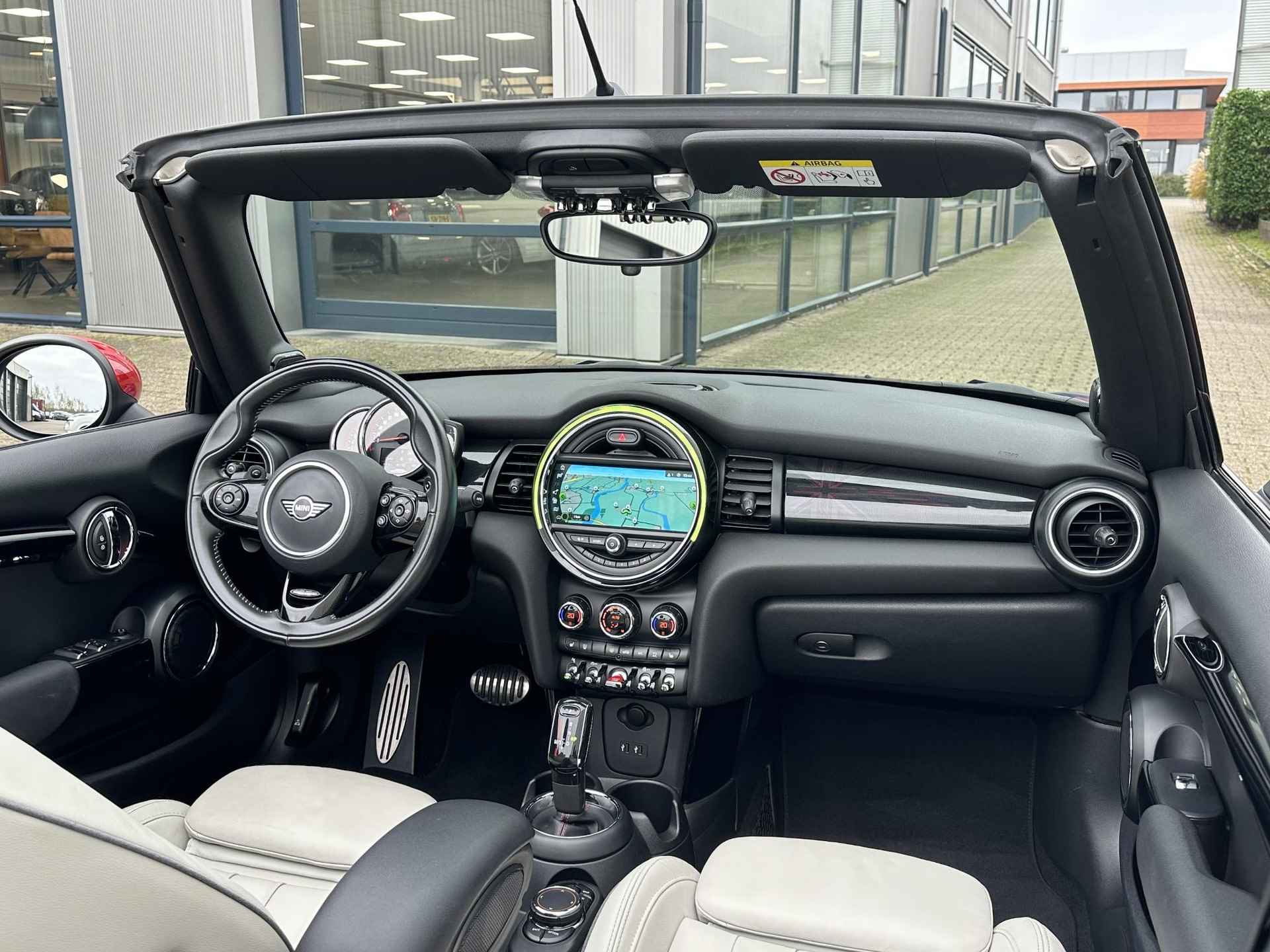 Mini John Cooper Works 2.0 Chili Cabrio | H&K/Leder/Navi/Carplay/18-inch - 3/27