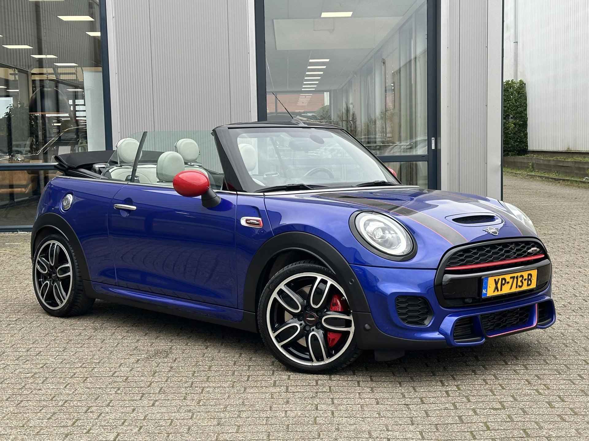 Mini John Cooper Works 2.0 Chili Cabrio | H&K/Leder/Navi/Carplay/18-inch - 24/27