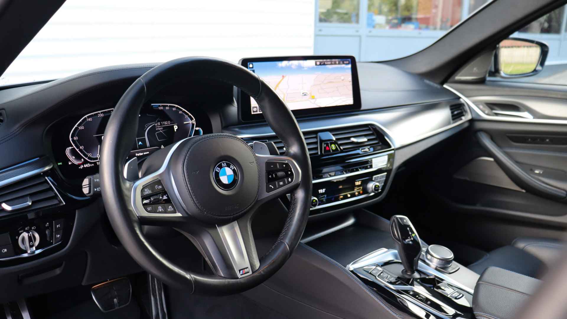 BMW 5 Serie 545e xDrive M-Sport | Harman/Kardon | Schuifdak | Head-up | Soft-Close | Laserlight | Trekhaak - 6/34