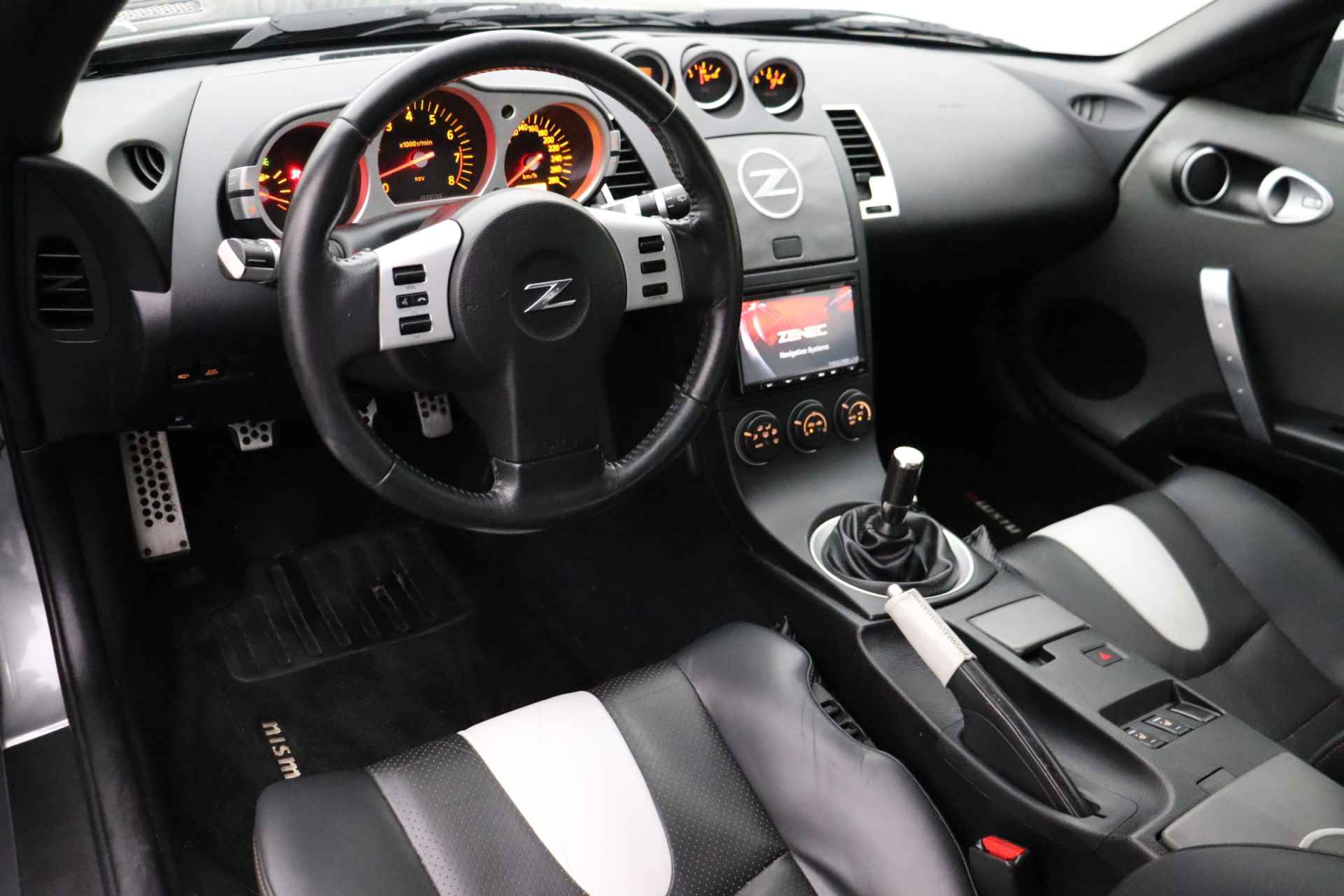Nissan 350Z 3.5 V6 R-tune | 1e eigenaar | Nieuwstaat | Carbon | Leder | Xenon | Stoelverwarming - 3/23