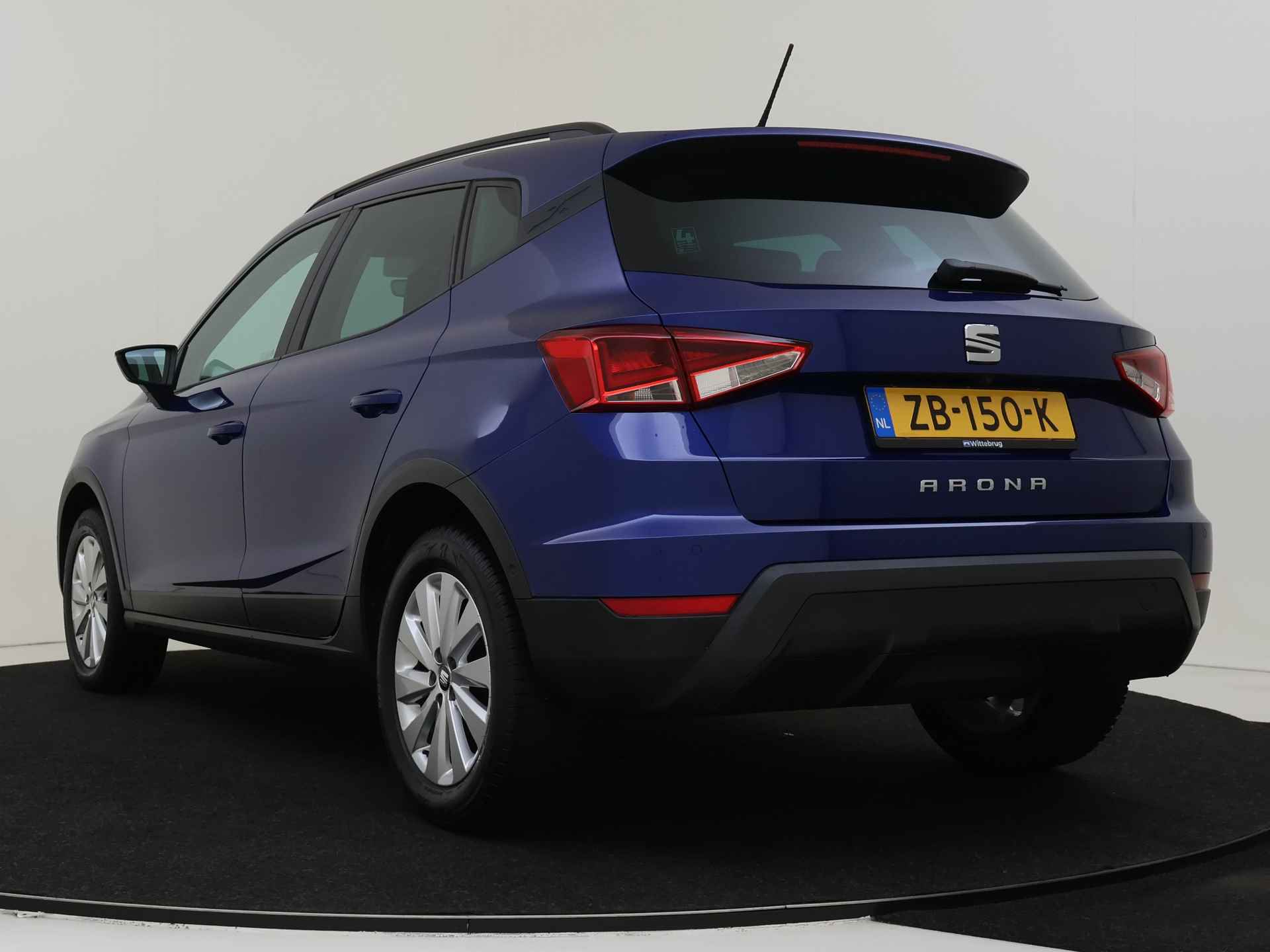 SEAT Arona 1.0 TSI Style Business Intense 95 pk | Climate Control | Navigatie | Parkeer hulp Voor en Achter - 5/35