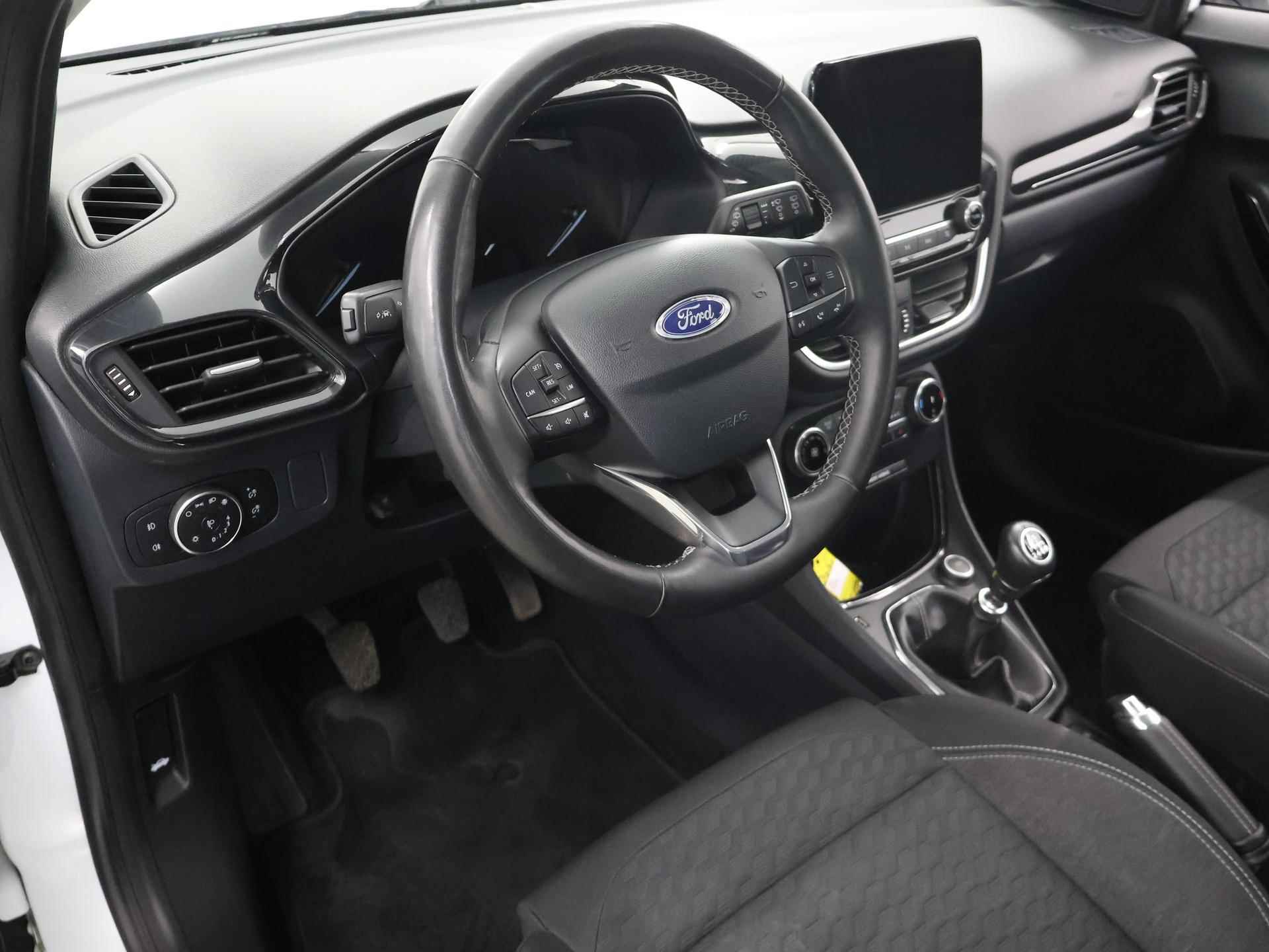 Ford Puma 1.0 EcoBoost Hybrid Titanium | Trekhaak | Winterpack |  Navigatie | Cruise Control | Climate Control | - 8/40