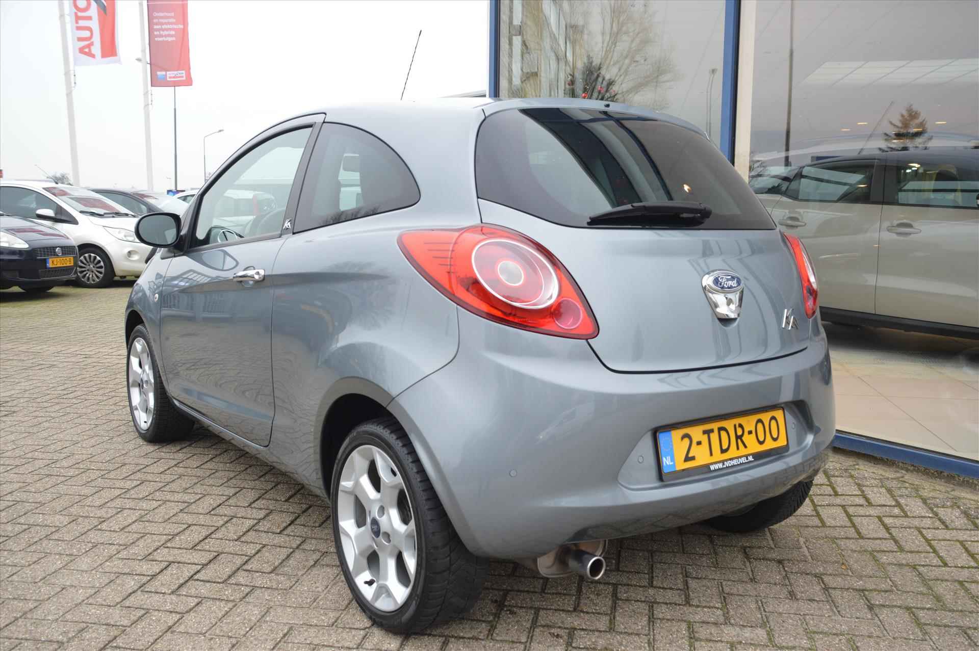 FORD Ka 1.2 69pk Titanium X - 3/29