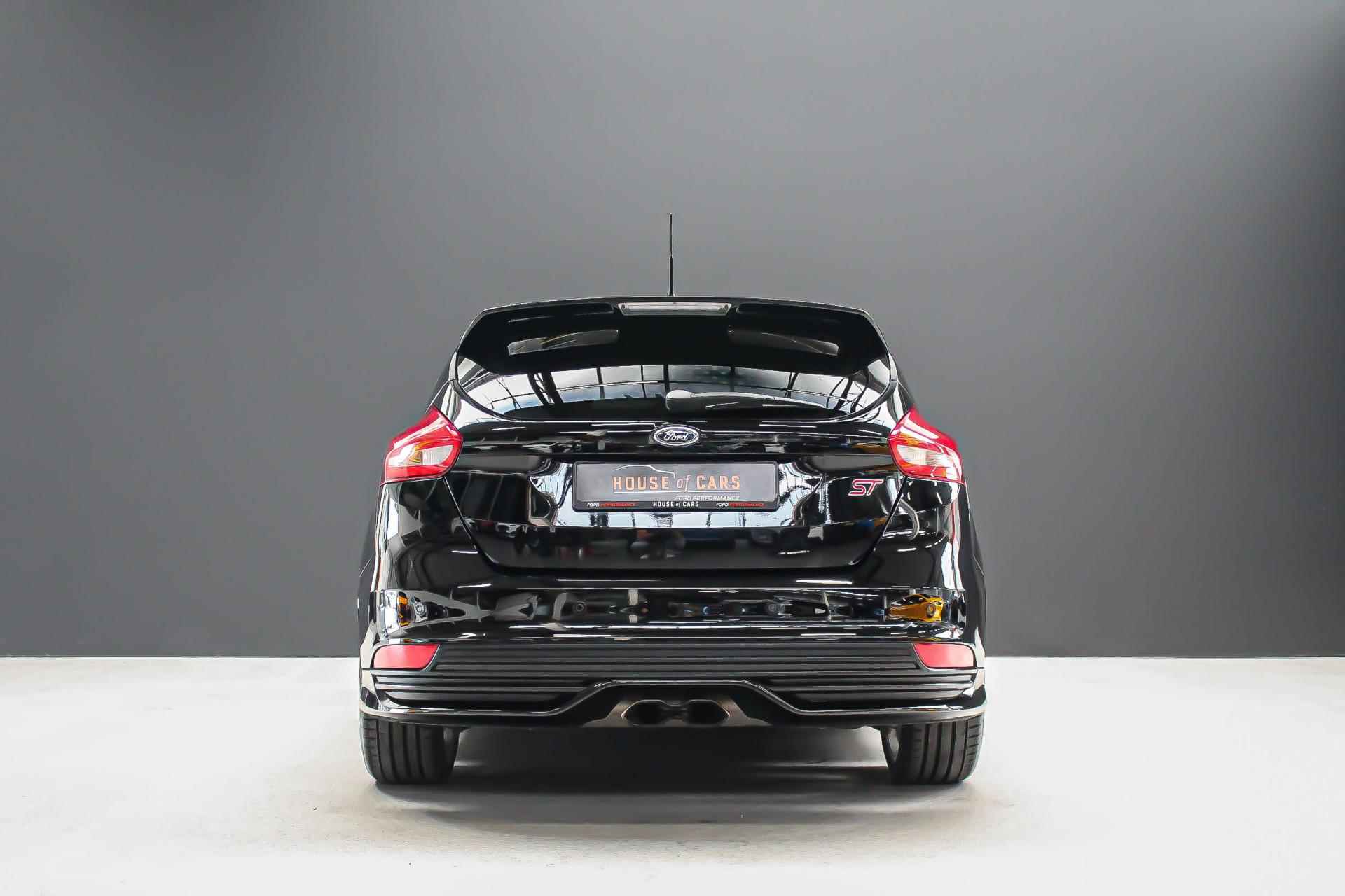 Ford Focus 2.0 250pk ST-3 PERFORMANCE PACK |schuifdak|Bi-xenon|BLIS|parkeersensoren|elektrisch verstelbare stoelen|bluetooth|19"| - 20/30