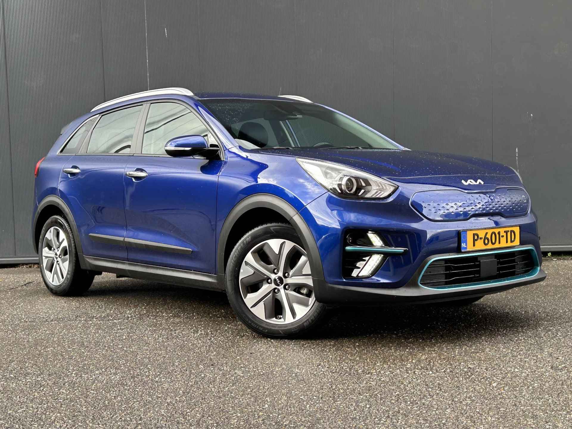 Kia e-Niro DynamicLine 64 kWh 3-Fase | 1e Eigenaar | Dealer onderhouden | Fabrieksgarantie  t/m 7-6-2029 | NAP - 3/39