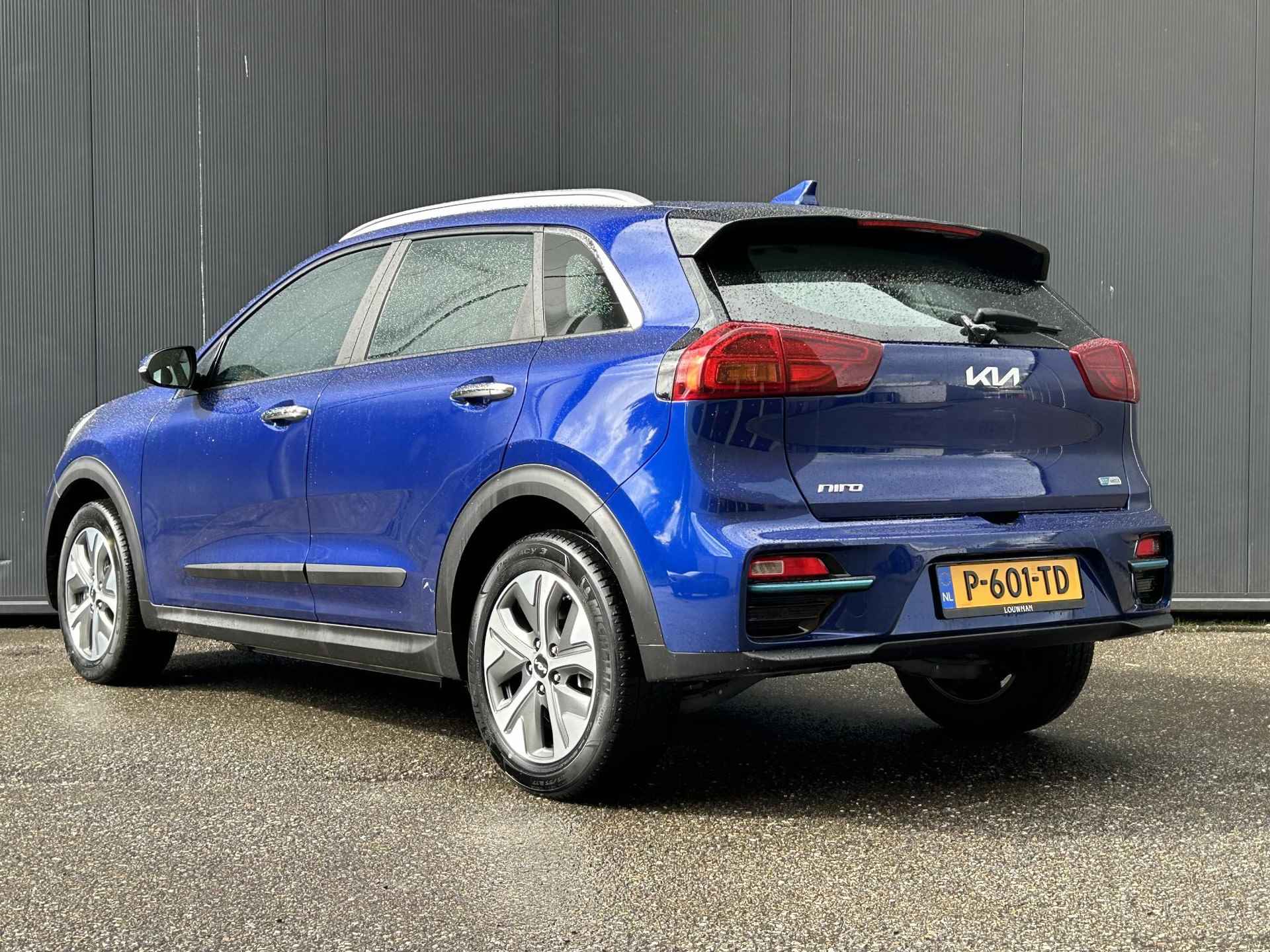 Kia e-Niro DynamicLine 64 kWh 3-Fase | 1e Eigenaar | Dealer onderhouden | Fabrieksgarantie  t/m 7-6-2029 | NAP - 7/39