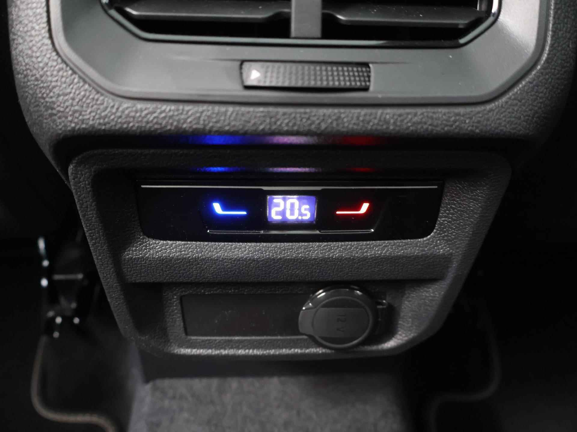 Volkswagen Tiguan 1.4 TSI eHybrid R-Line Business+ | Panoramadak | Adaptieve Cruise Control | LED Koplampen | Digitaal Dashboard | Trekhaak - 29/53