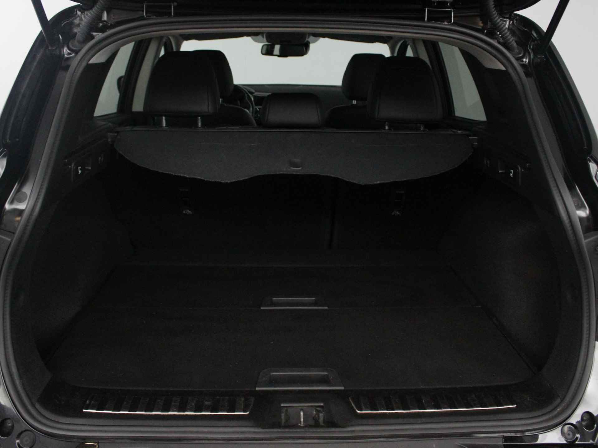 Renault Kadjar 1.3 TCe 140 EDC Intens | Lederen Bekleding | Stoelverwarming | Lichtmetalen velgen 19" - 35/46