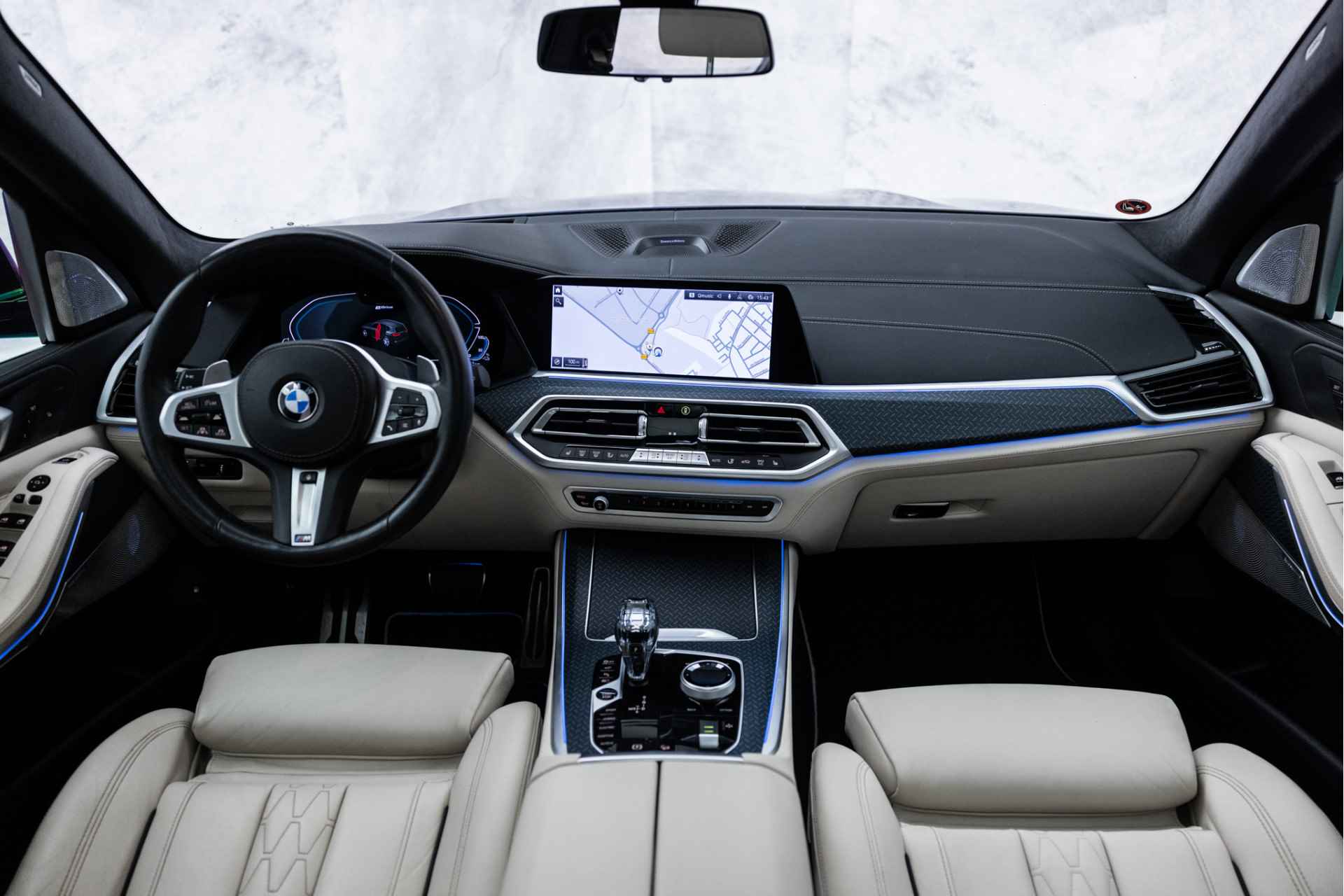 BMW X5 xDrive45e | M-Sport | Pano Sky-L | Individual | 22" | B&W - 12/60