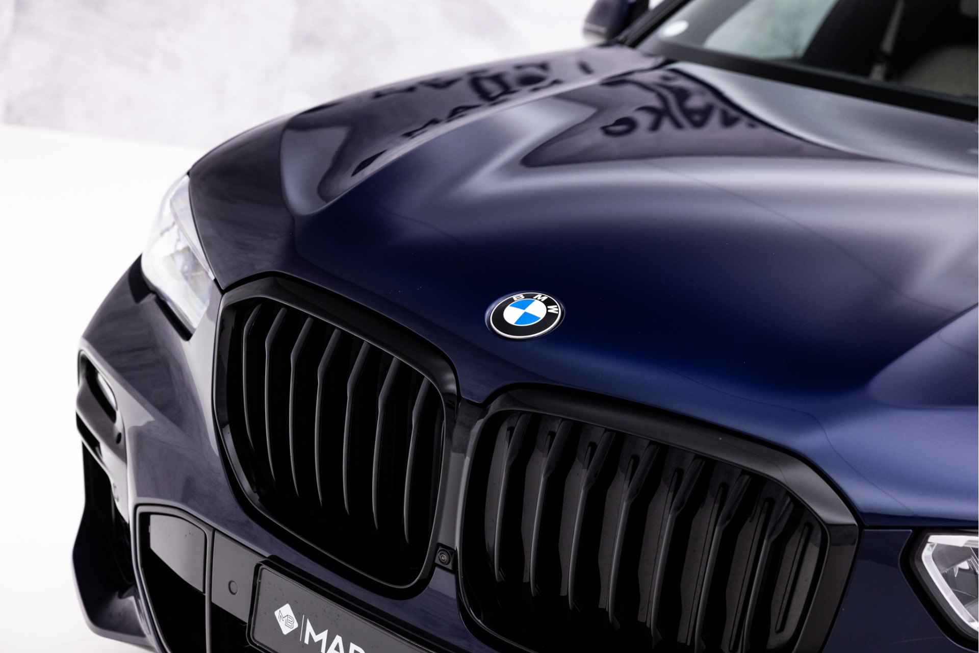 BMW X5 xDrive45e | M-Sport | Pano Sky-L | Individual | 22" | B&W - 35/60