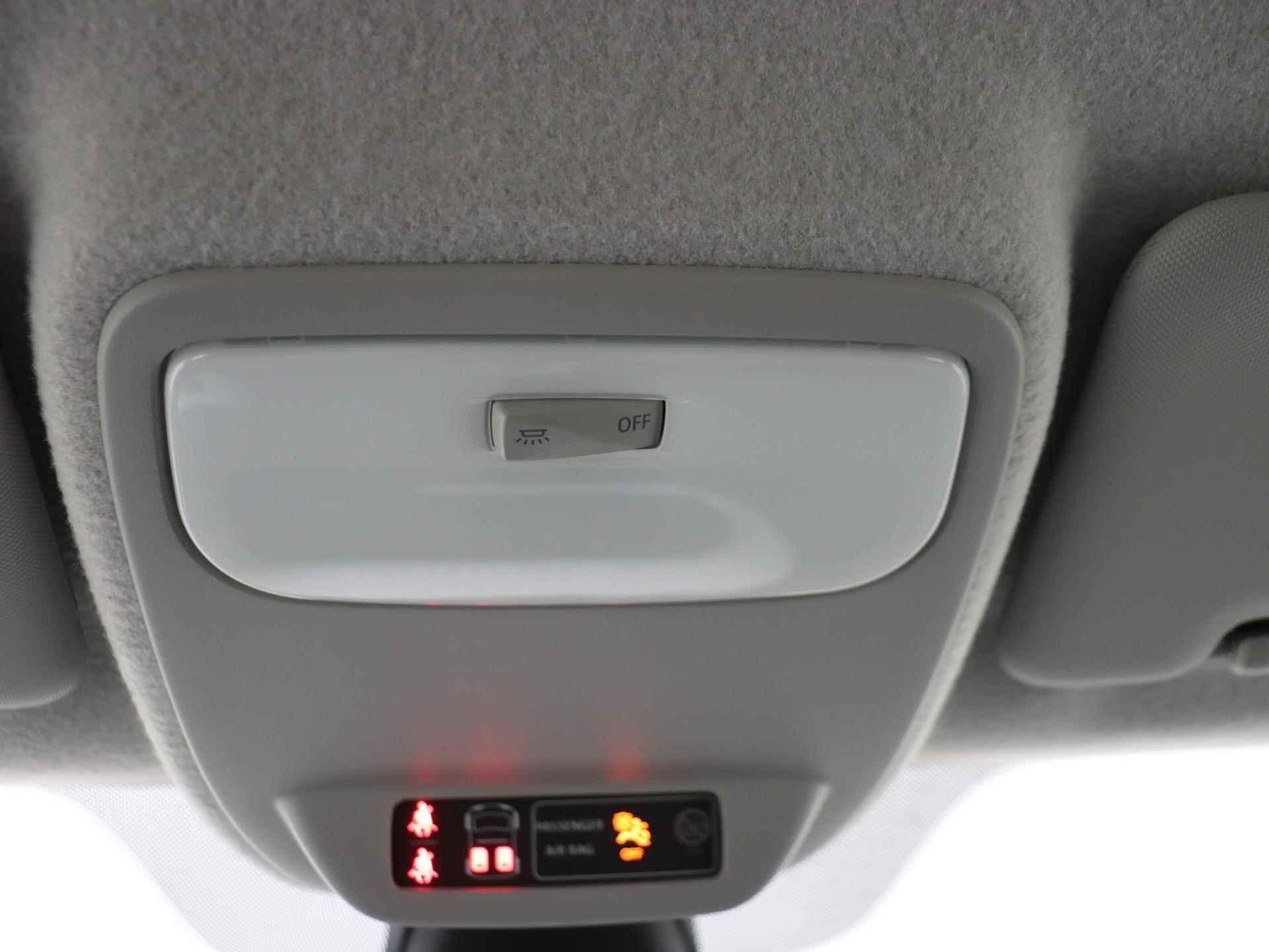 Renault Twingo E-Tech R80 - 80PK Authentic 22 kWh Automaat | Airco | Parkeersensoren | Bluetooth Audio/Telefoon | Electrische ramen | LED Dagrijverlichting | Centrale deurvergrendeling | DAB Radio | - 17/23