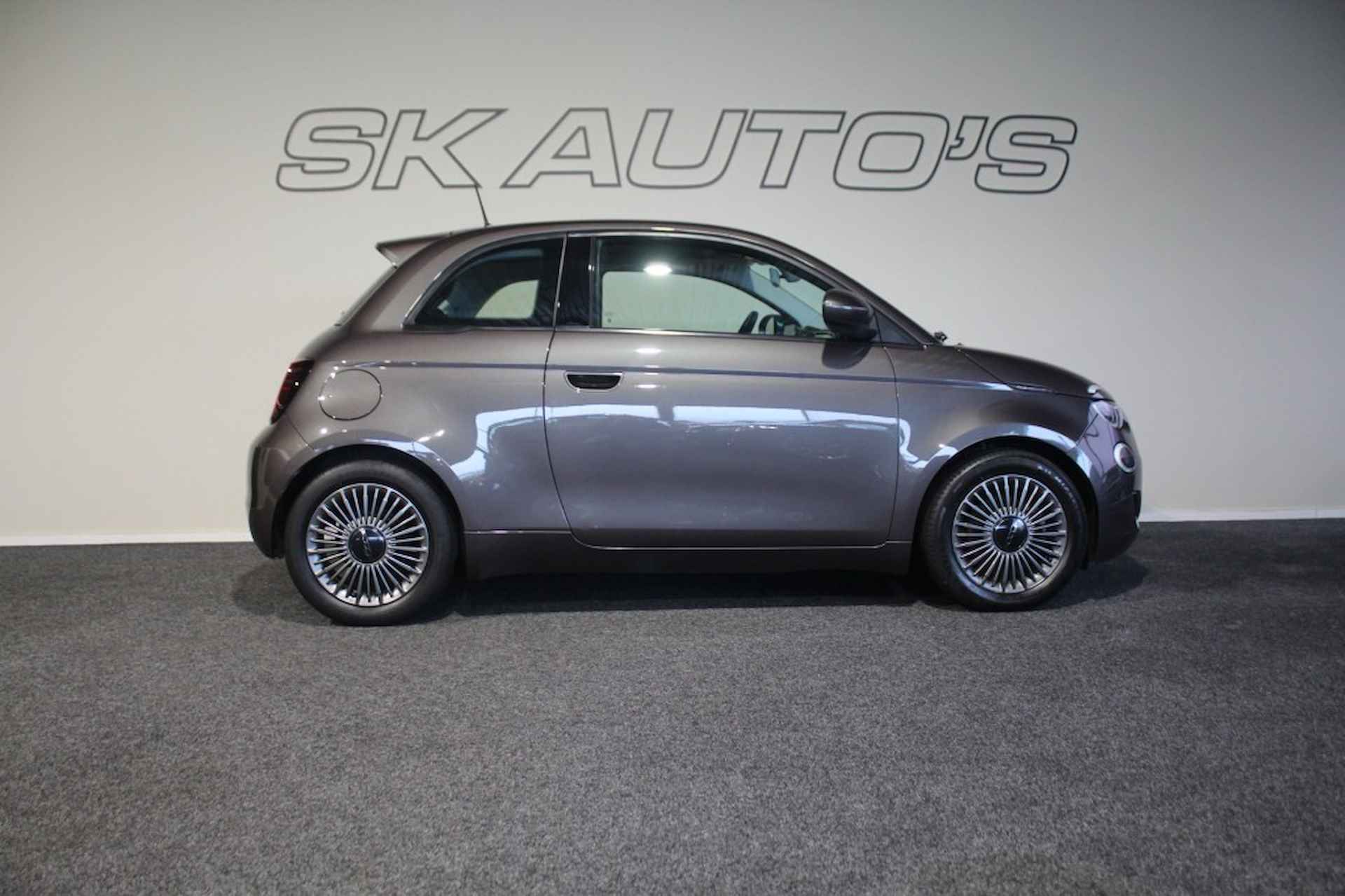 FIAT 500 ICON 42 KWH CARPLAY NAVI CLIMA CAMERA USB LED ALL-IN PRIJS! - 38/50