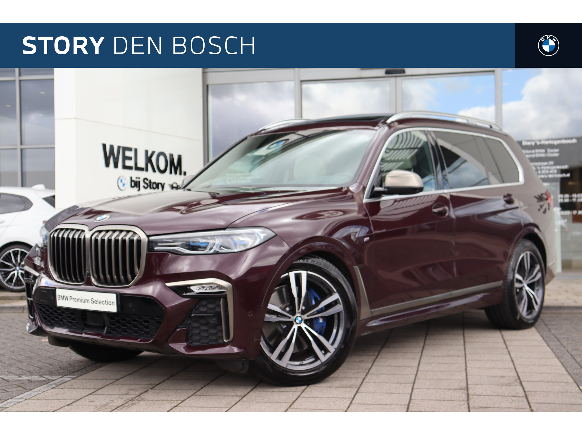 BMW X7 M50i High Executive Automaat / 7 zitplaatsen / Trekhaak / Laserlight / Parking Assistant Plus / Soft Close / Active Steering / Gesture Control / Comfortstoelen / Live Cockpit Professional