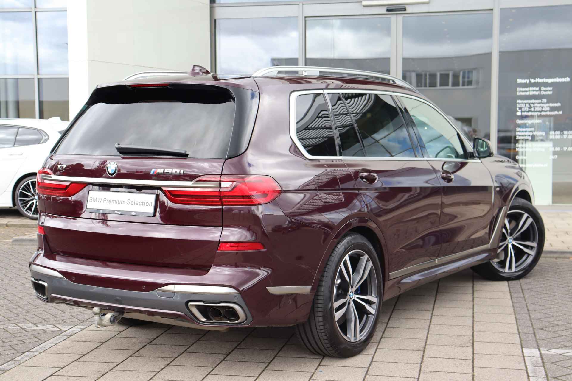 BMW X7 M50i High Executive Automaat / 7 zitplaatsen / Trekhaak / Laserlight / Parking Assistant Plus / Soft Close / Active Steering / Gesture Control / Comfortstoelen / Live Cockpit Professional - 13/37