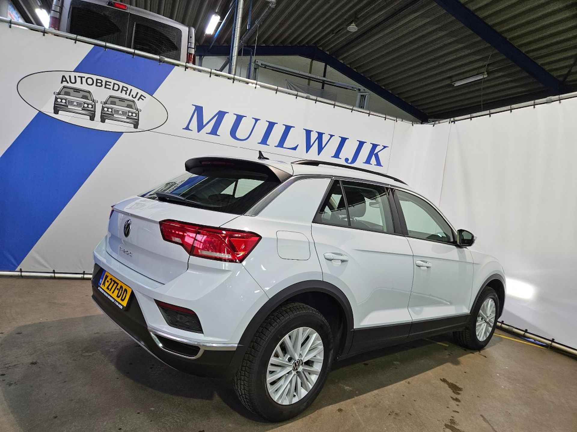 VOLKSWAGEN T-roc 1.5 TSI Style / Automaat / Navi / NL Auto - 9/47