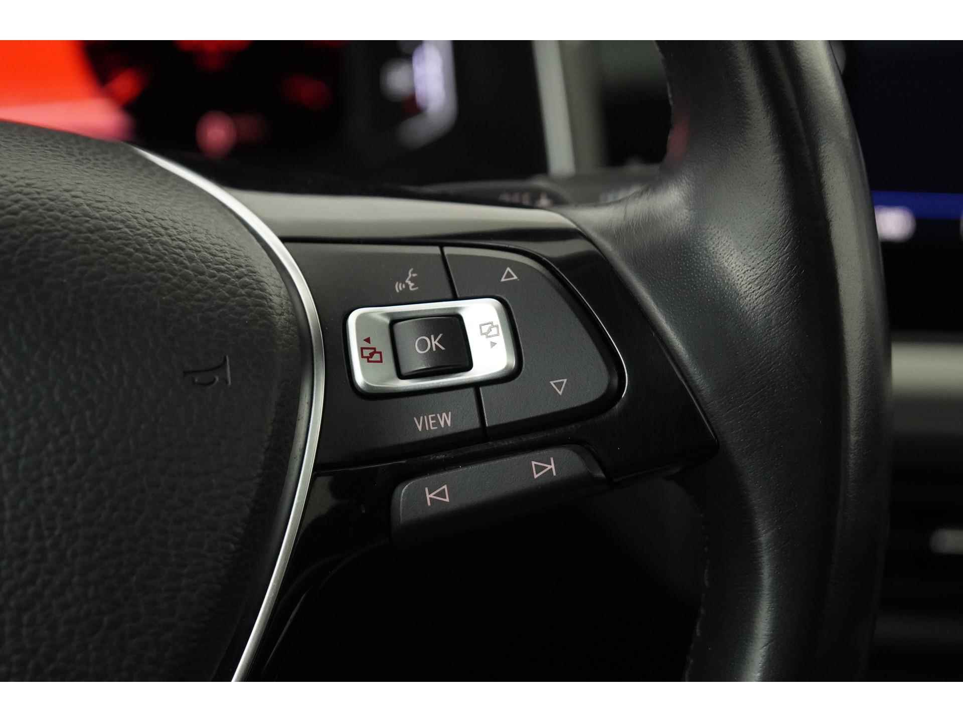 Volkswagen Polo 1.0 TSI Highline DSG | 115PK | Active Info Display | Schuifdak | Camera | Zondag Open! - 10/40