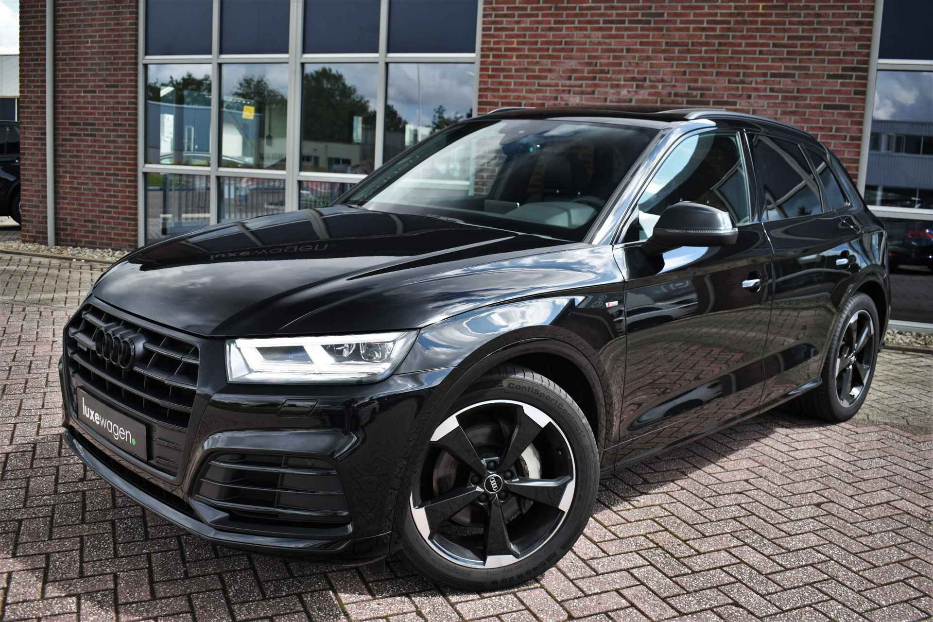 Audi Q5 55 TFSI e 367pk quattro Pano Luchtvering El-zetels Ruitstiksel - 75/81