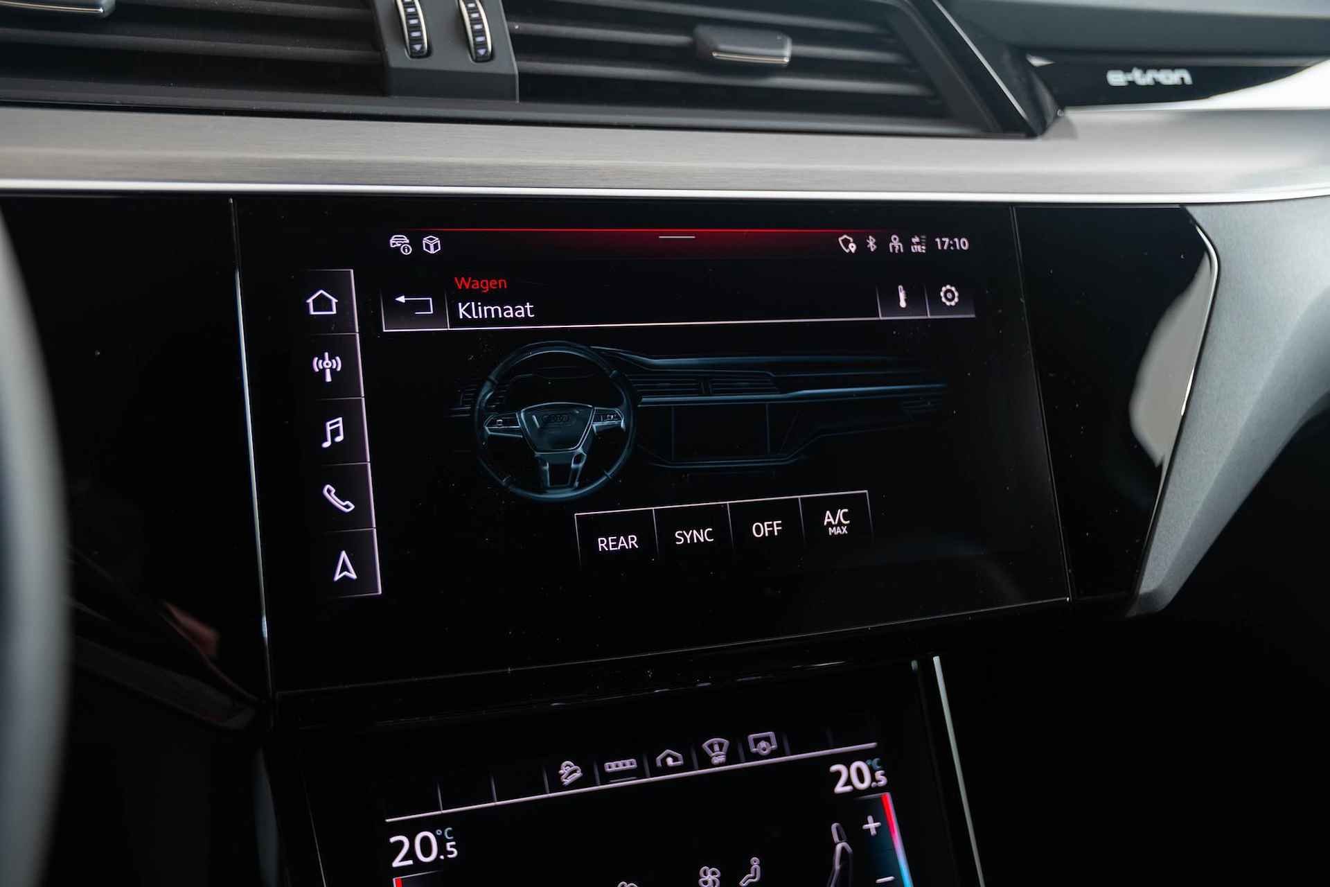 Audi e-tron Sportback 55 quattro Business edition 95 kWh Trekhaak - S-line interieur - 360° cameras - head up - Stoelverwarming voor/achter - Verkeersbordherkenning - Comfortsleutel - Privacy glas - - 72/81