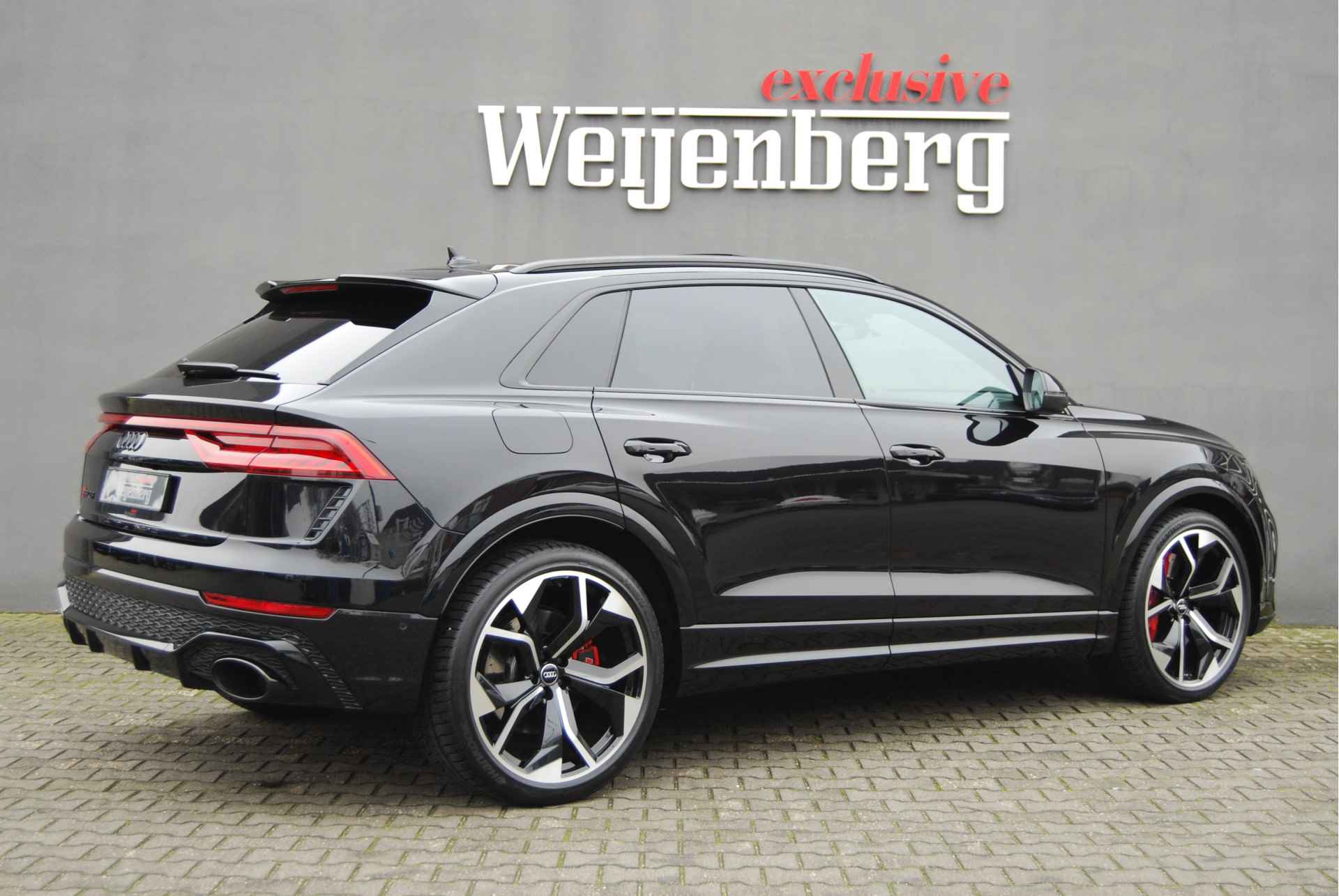 Audi RSQ8 4.0 TFSI Quattro Alcantara Pano - 2/38