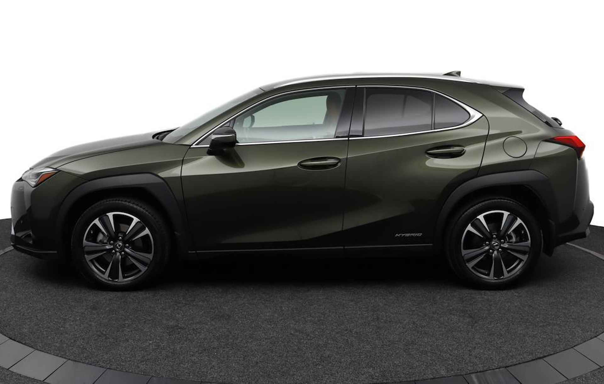 Lexus UX 250h Preference Line | Lederen bekleding | Stoelverwarming | 18 Inch Lichtmetalen velgen | Apple Carplay - 3/51