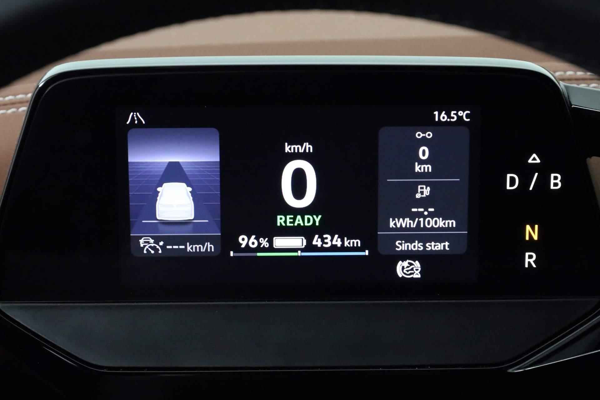 Volkswagen ID.5 286PK Pro 77 kWh | Warmtepomp | Pano | IQ Light | Keyless | HUD | 21 inch - 4/47