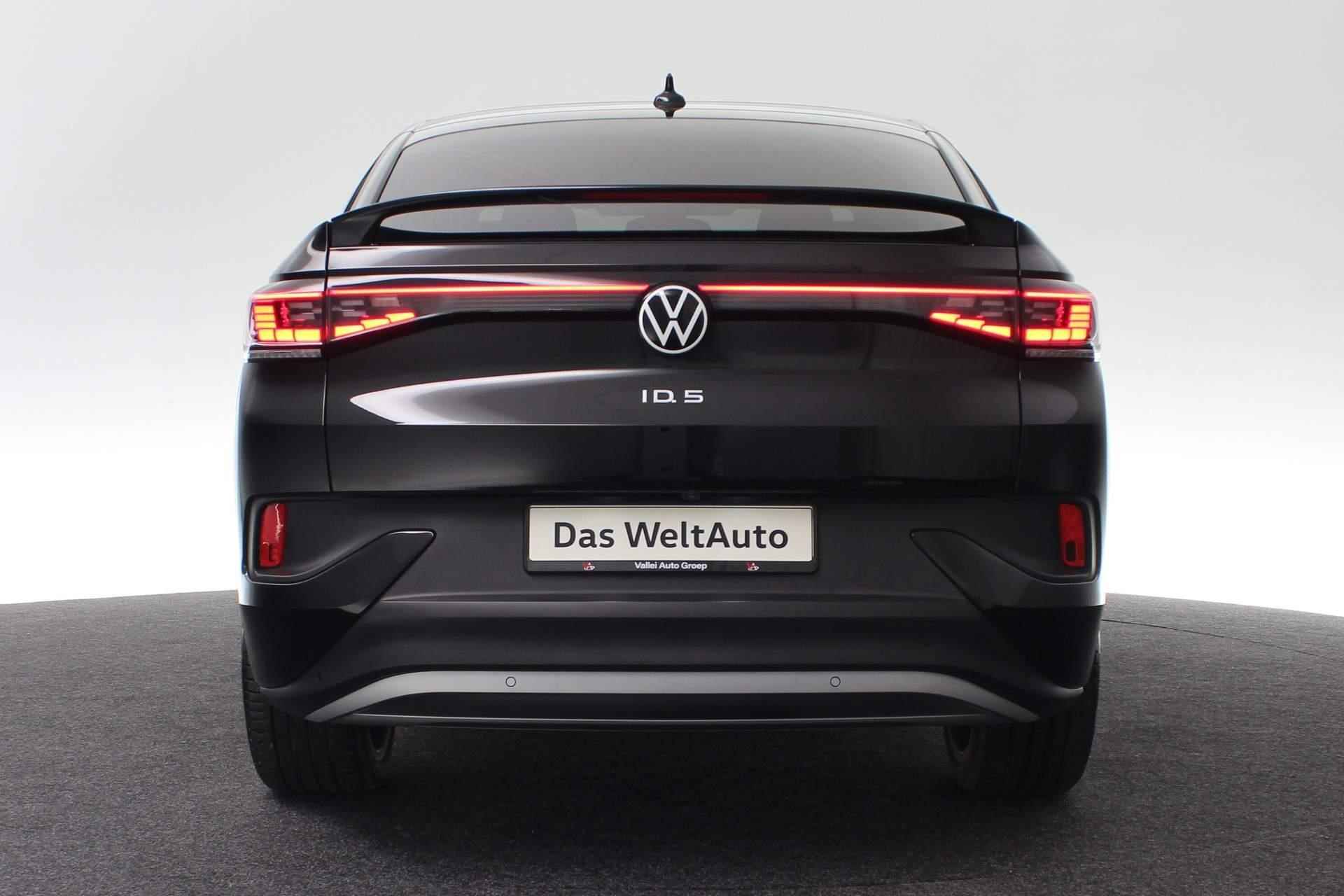 Volkswagen ID.5 286PK Pro 77 kWh | Warmtepomp | Pano | IQ Light | Keyless | HUD | 21 inch - 23/47