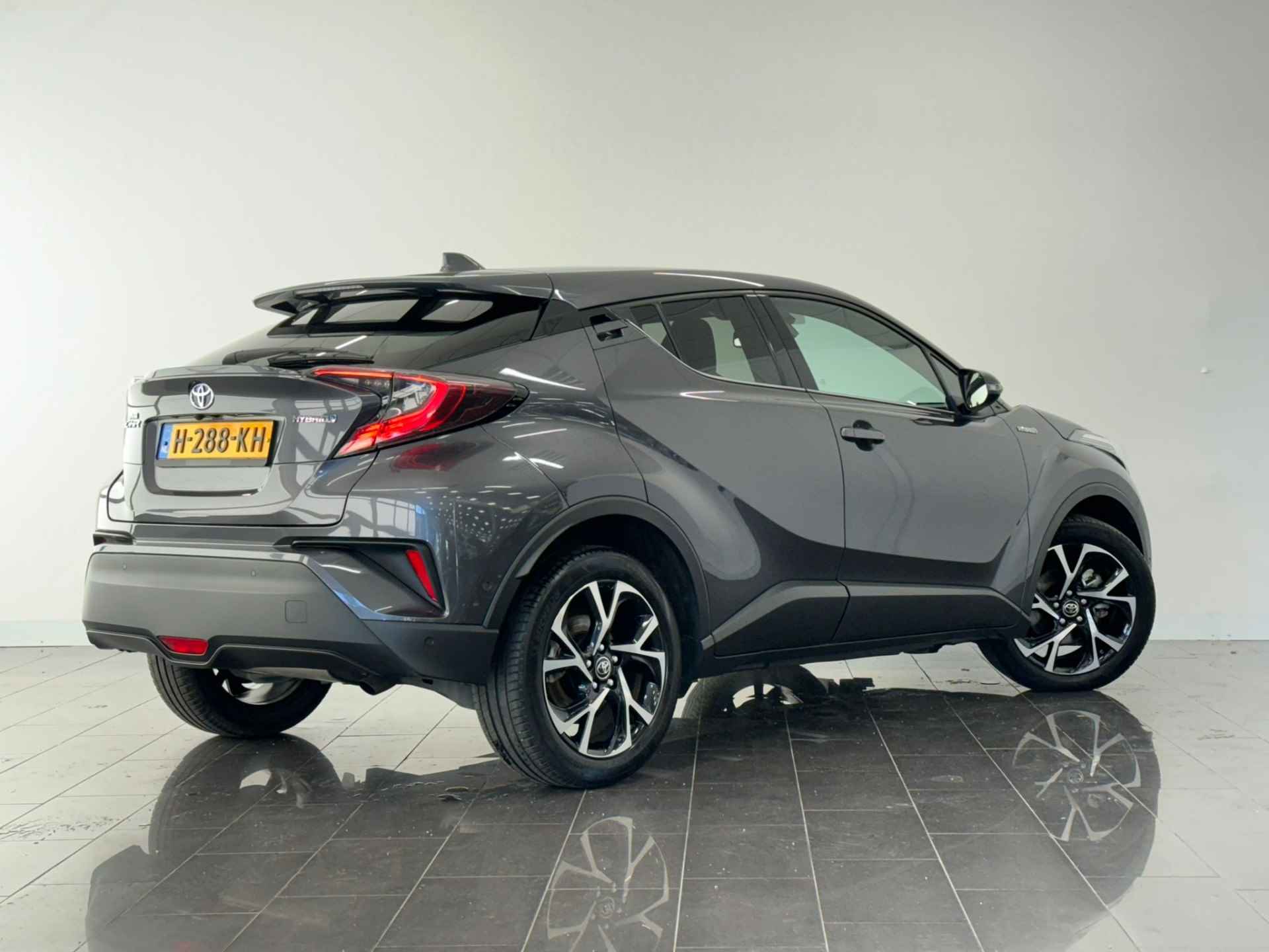 Toyota C-HR 1.8 Hybrid Style Ultimate - 4/44