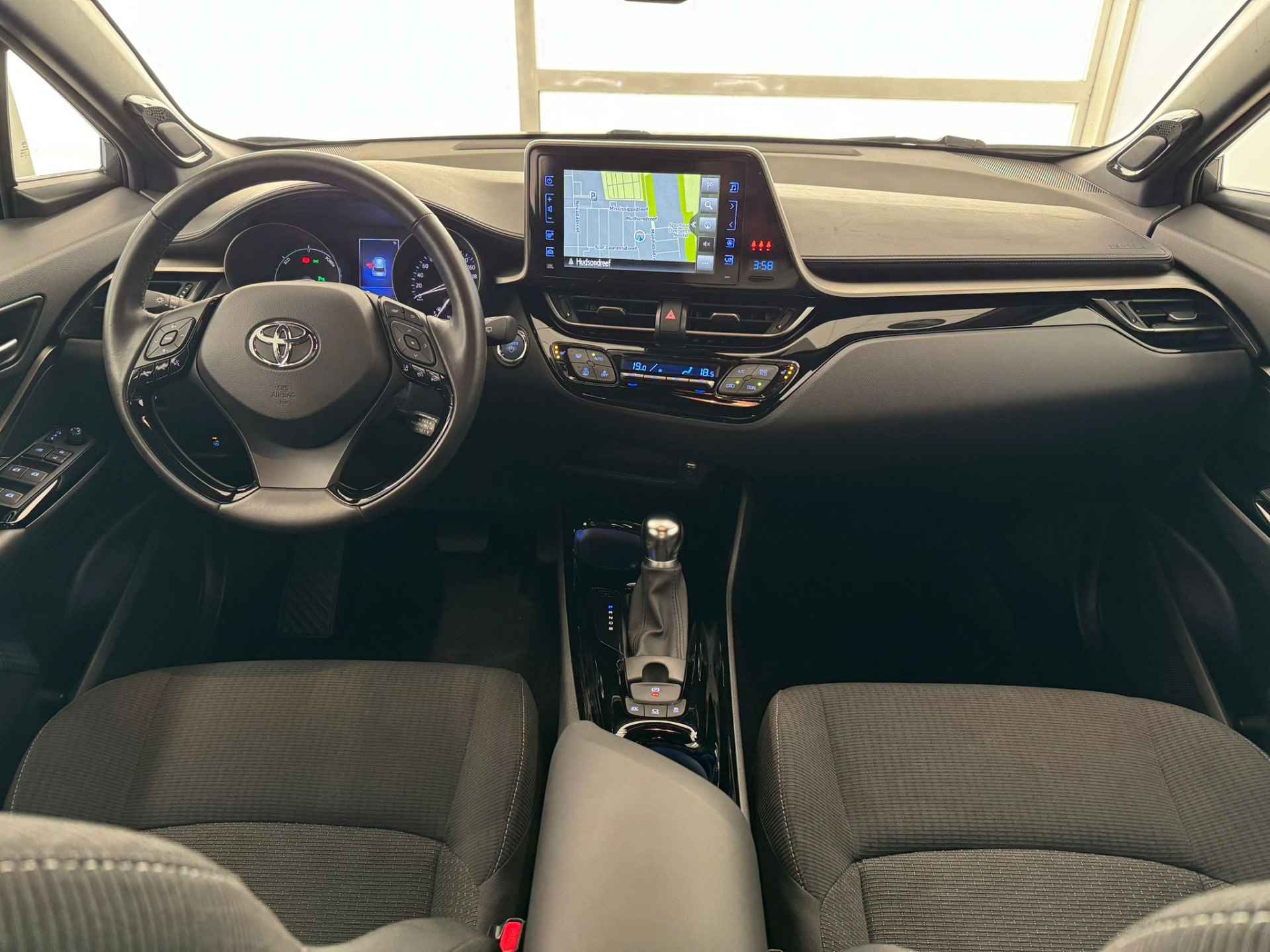 Toyota C-HR 1.8 Hybrid Style Ultimate - 10/44