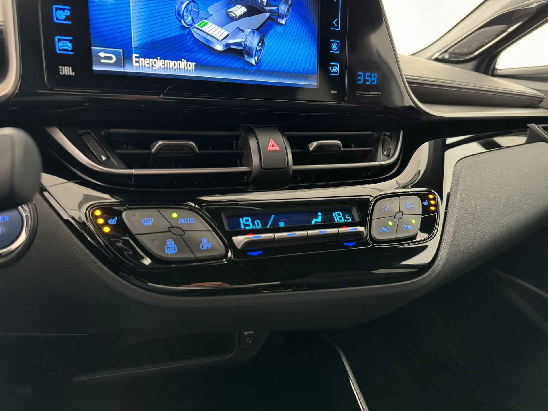 Toyota C-HR 1.8 Hybrid Style Ultimate - 28/44