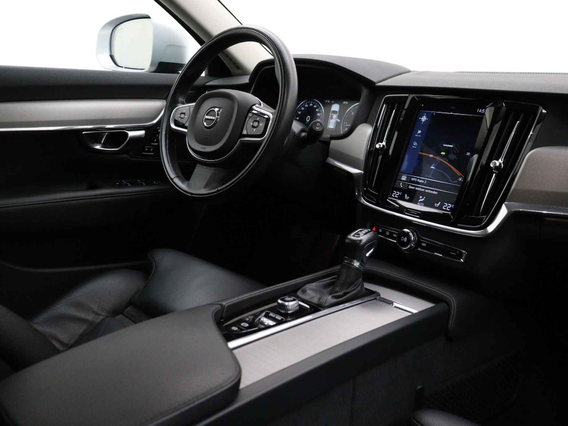 Volvo V90 Cross Country D5 AWD AUT(8) PRO SCHUIFDAK LUCHTVERING 360GR CAM KEYLESS - 42/45