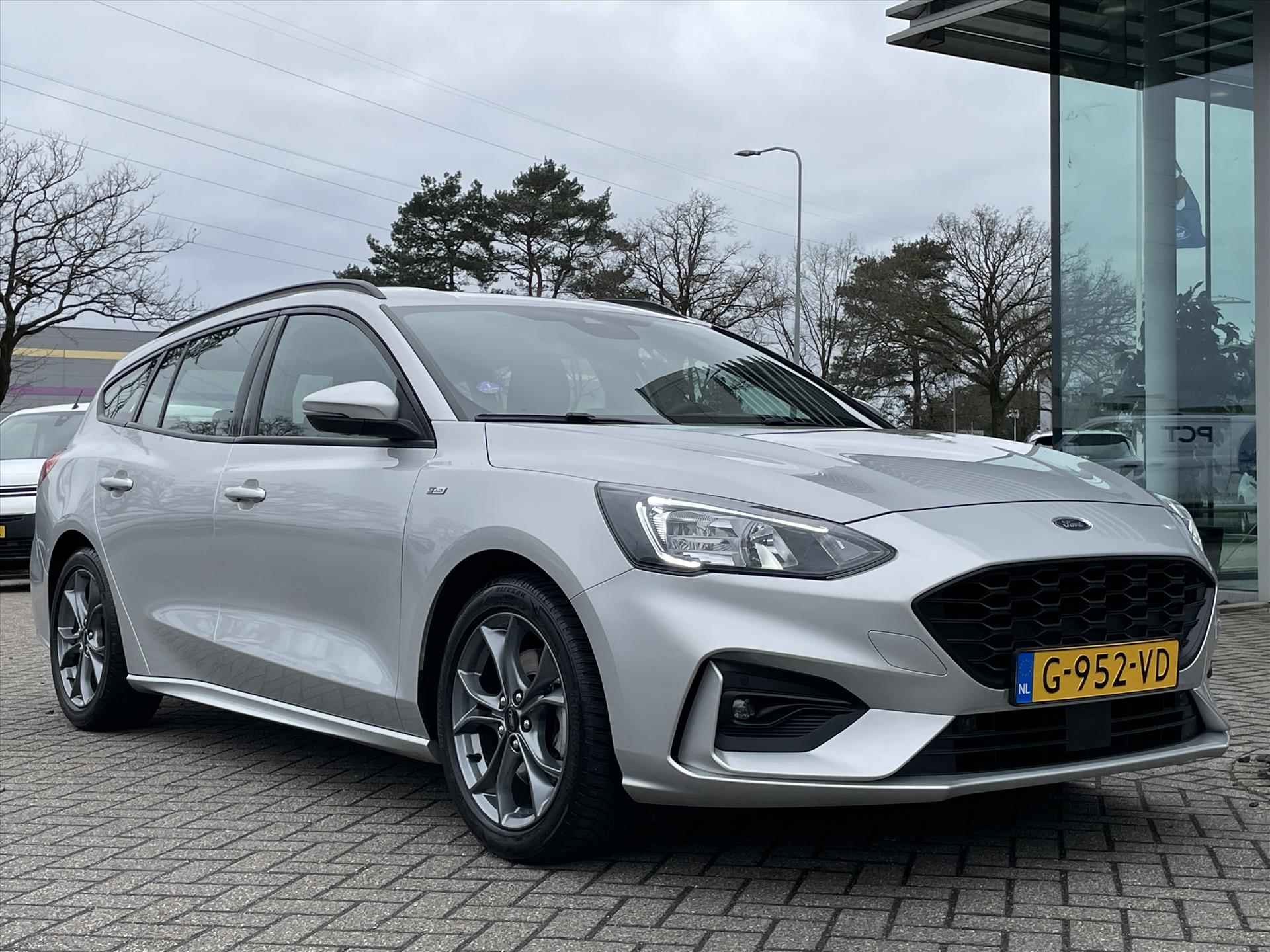 FORD Focus Wagon 1.0 EcoBoost 125pk ST-Line Business | Navigatie | Cruise Control | Apple Carplay & Android Auto | - 7/34